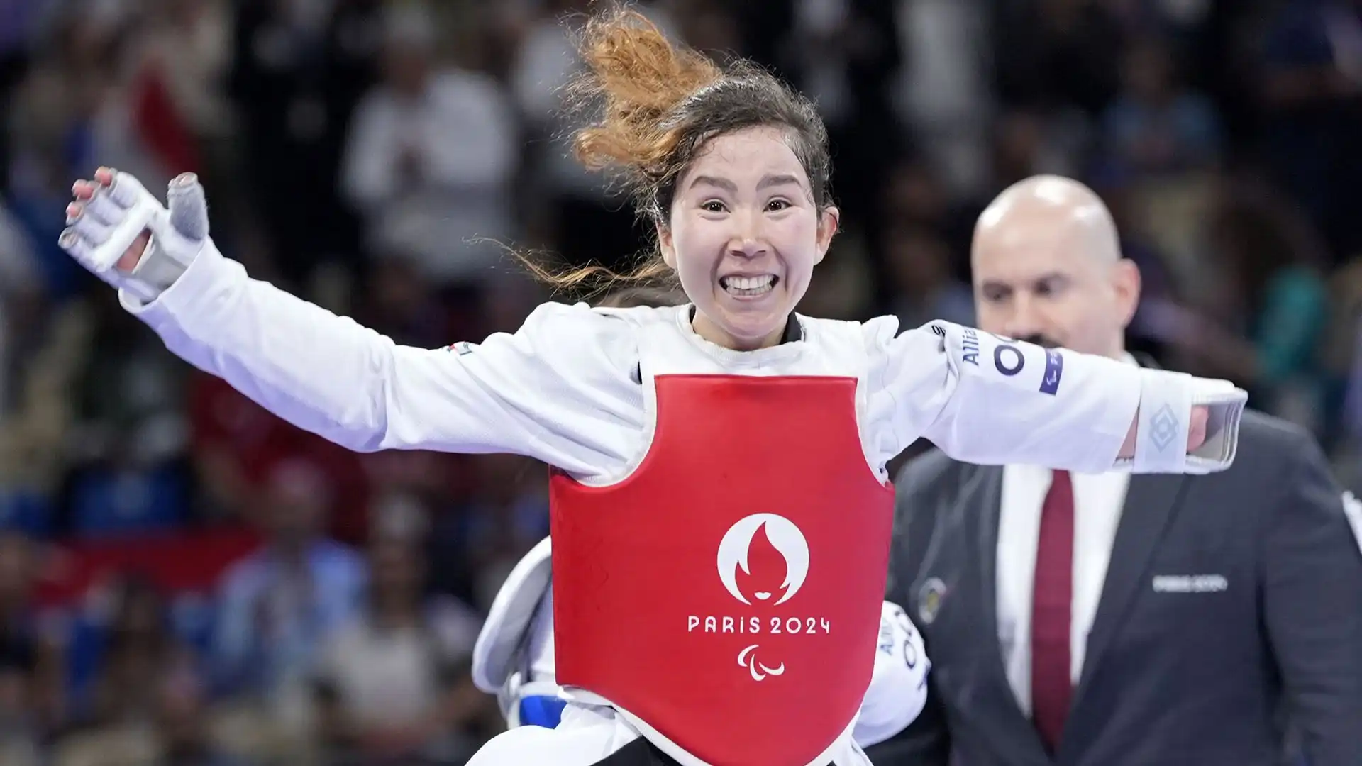 L'atleta si è anche commossa al momento della premiazione