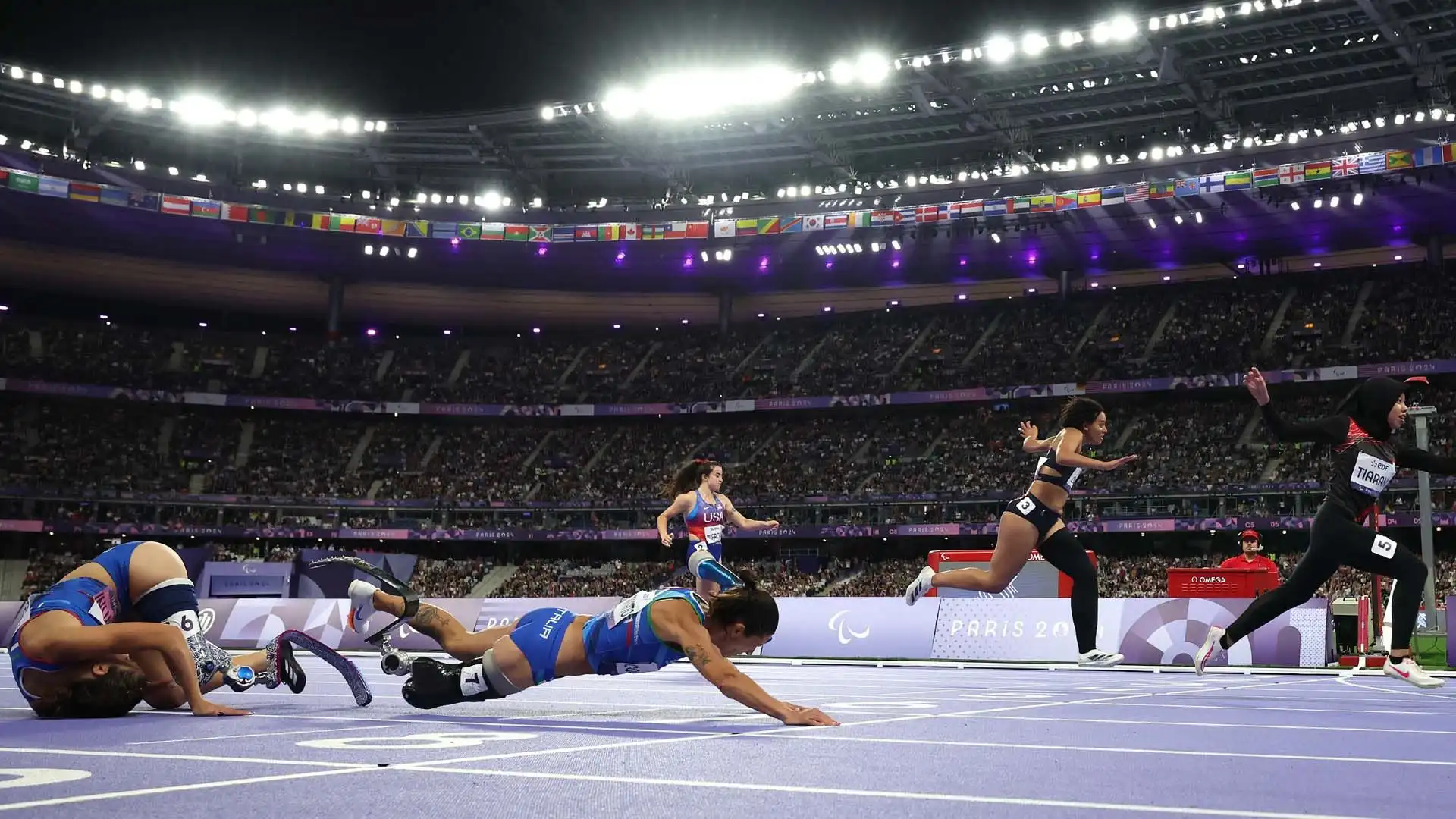 Monica Contrafatto, 43enne di Gela, è riuscita nonostante la caduta a conquistare la medaglia di bronzo dopo che l'Italia ha vinto il ricorso al termine della gara