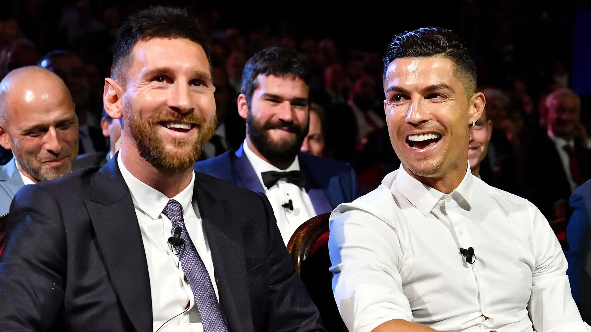 Cristiano Ronaldo sbeffeggia Lionel Messi in un video