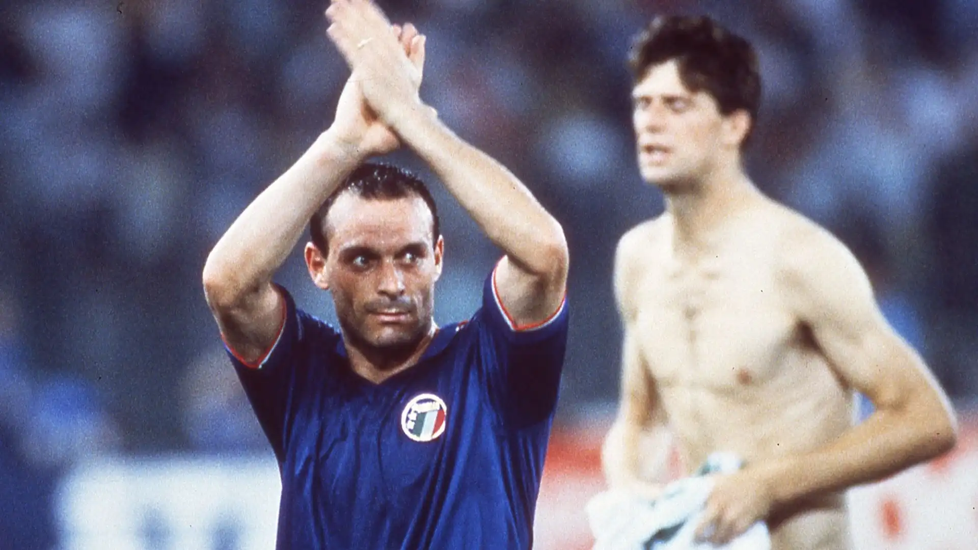 Addio a Totò Schillaci: lo storico bomber dell'Italia è morto a 59 anni. Le foto della sua carriera