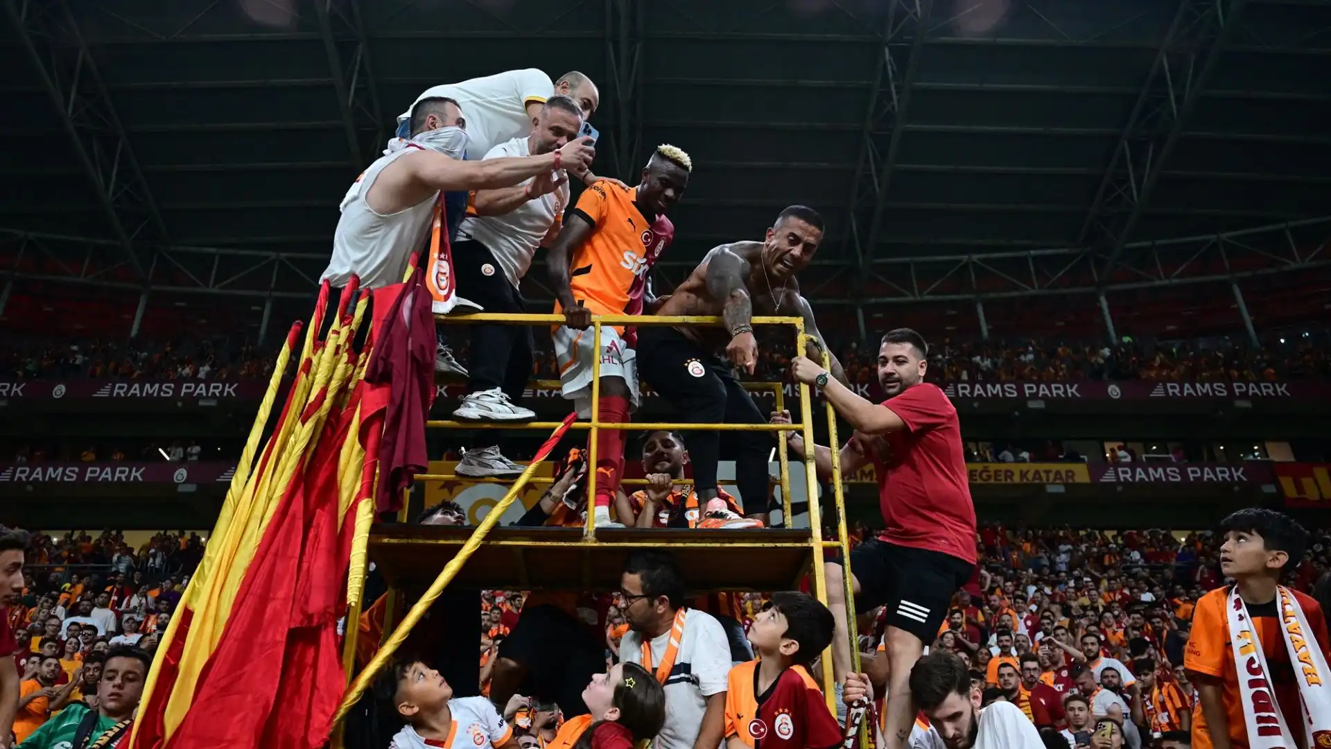 "Prima di venire, sapevo quanto grande fosse il Galatasaray", ha detto dopo il match