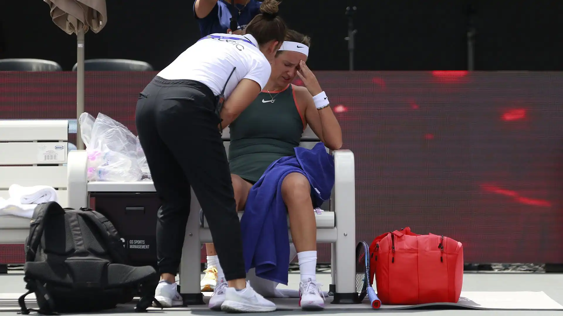 La tennista bielorussa è stata costretta a ritirarsi al secondo turno del torneo WTA di Guadalajara