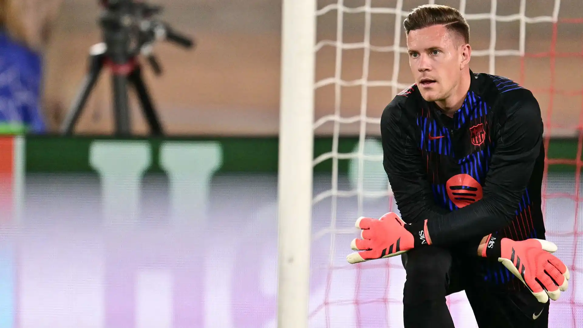 Marc-André ter Stegen attaccato dagli spagnoli: le foto