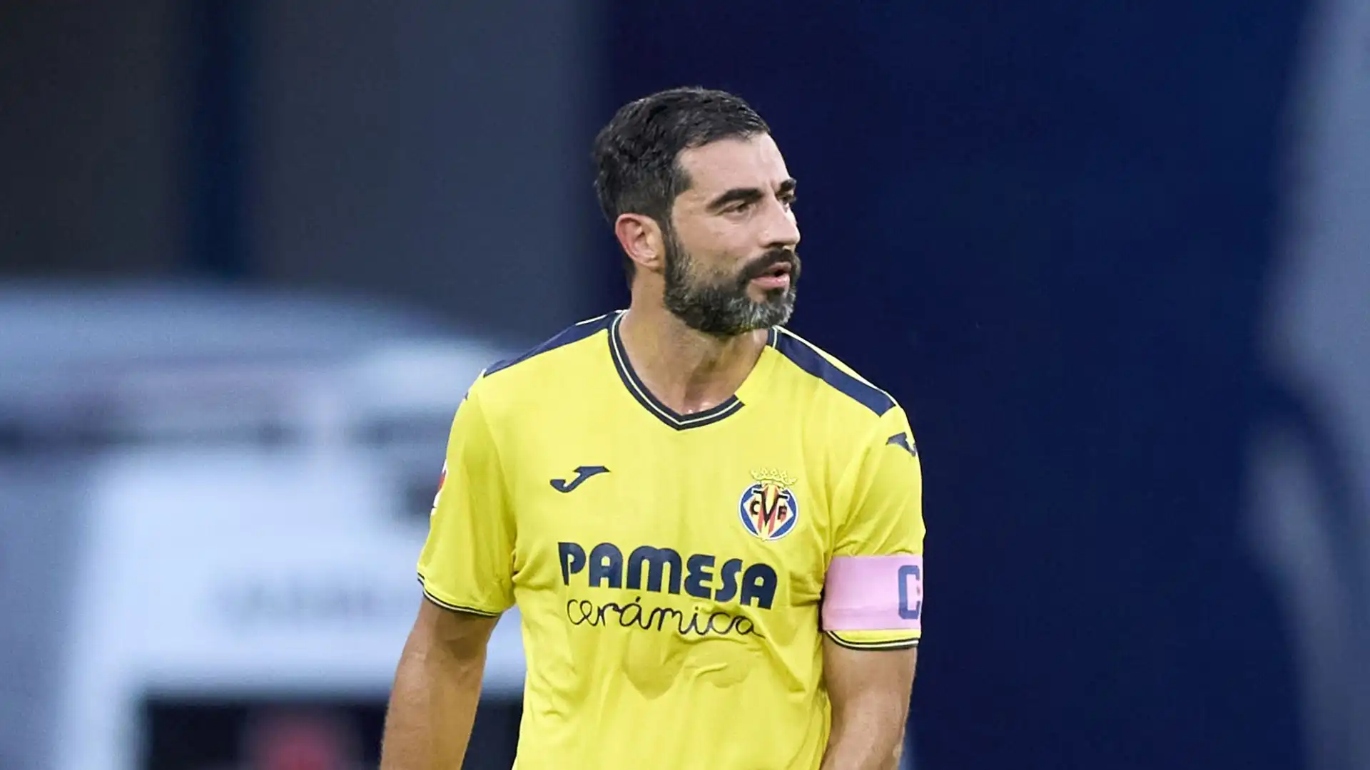 Raul Albiol è stato costretto ad abbandonare il campo durante la partita della Liga tra Villarreal e Espanyol