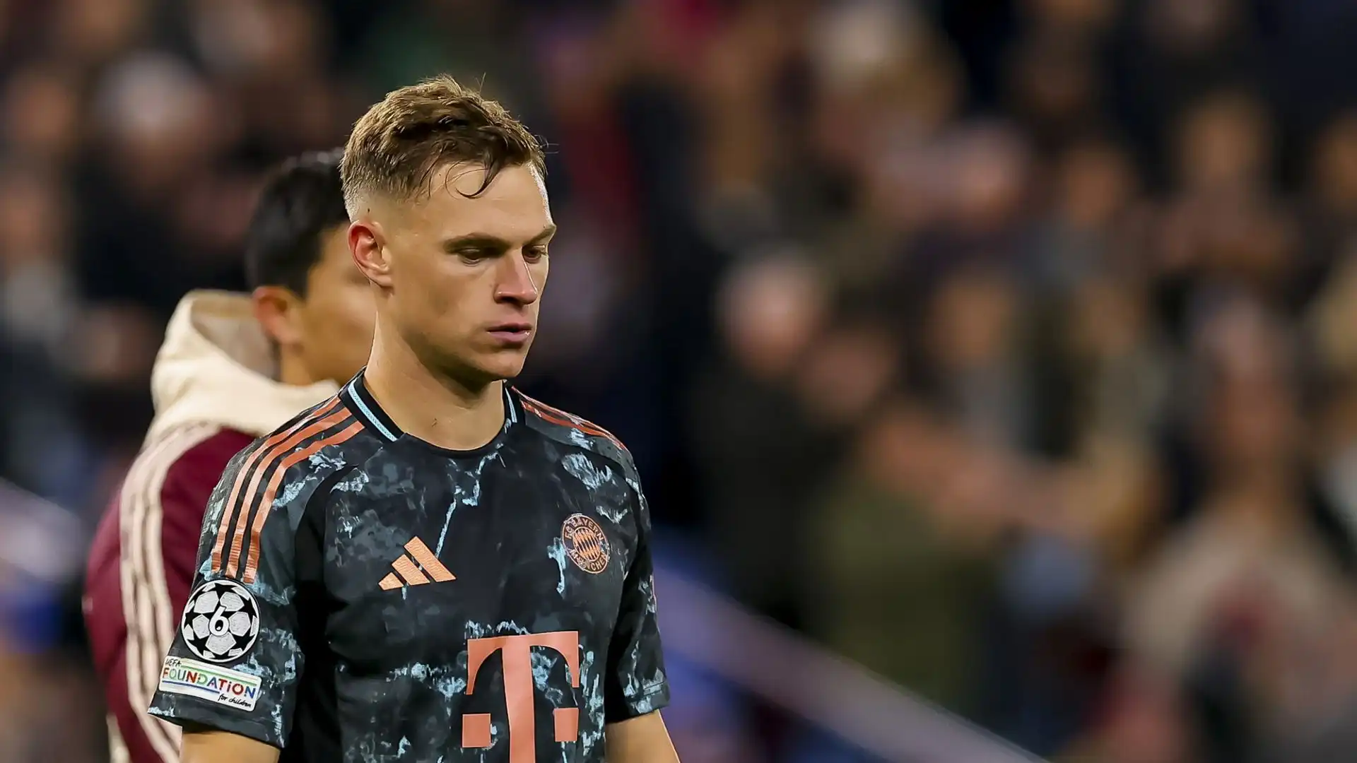 Anche Kimmich si è schierato con Neuer