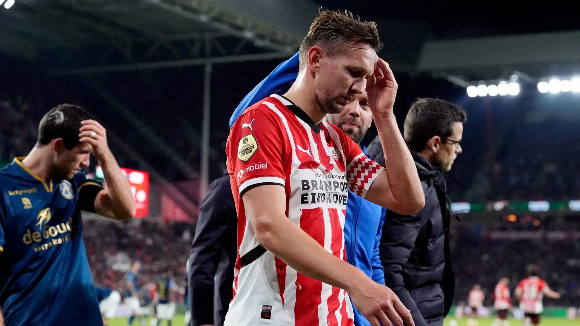 Luuk de Jong è stato soccorso in campo