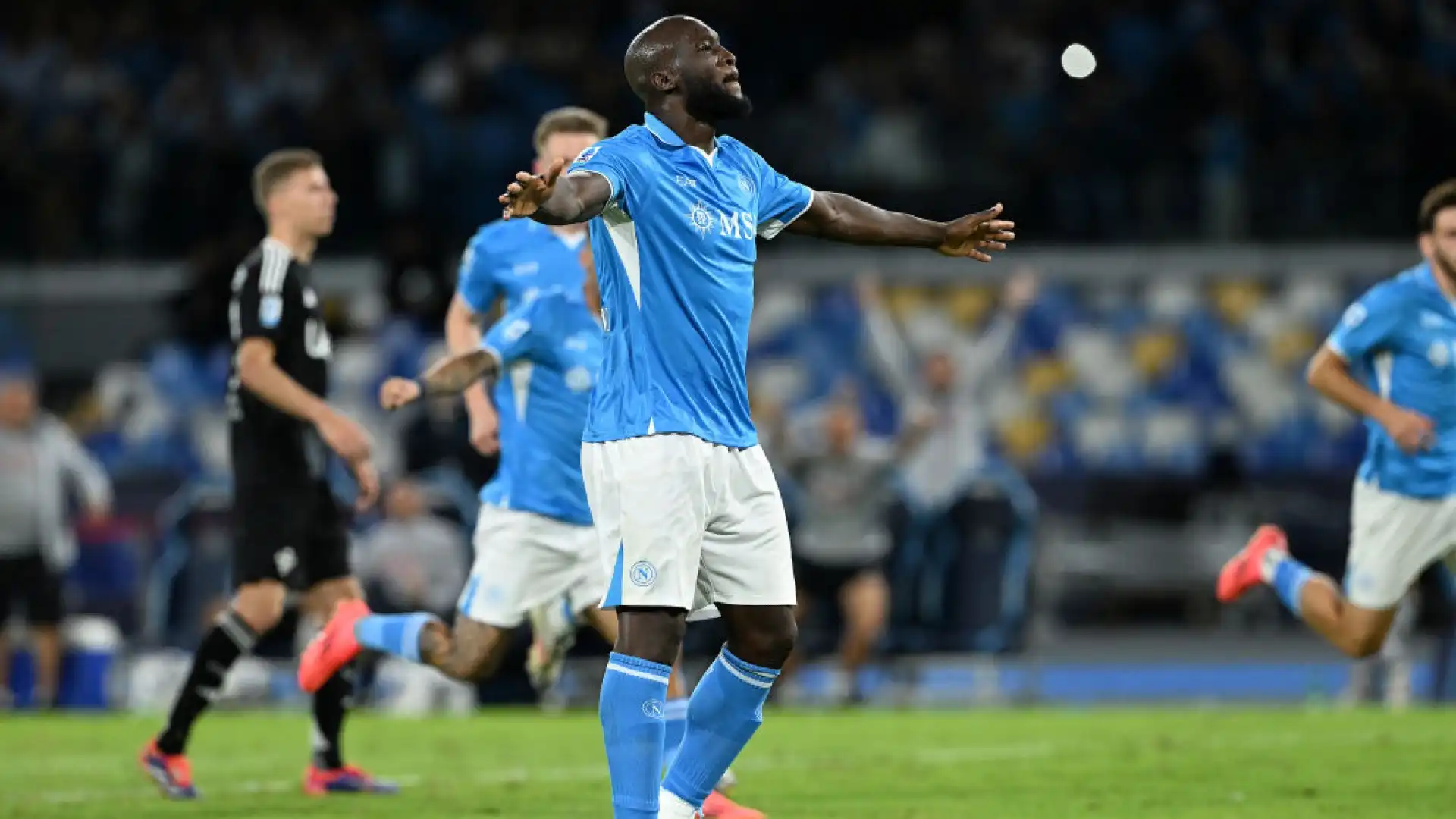 "Lukaku gioca sempre spalle alla porta e la maggior parte delle sue giocate sono rivolte sempre agli altri"