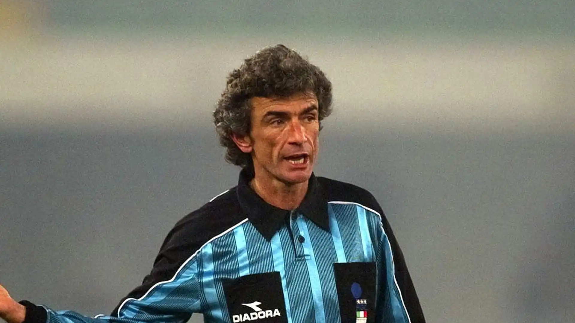 Una decisione che l'ex arbitro Graziano Cesari non ha capito