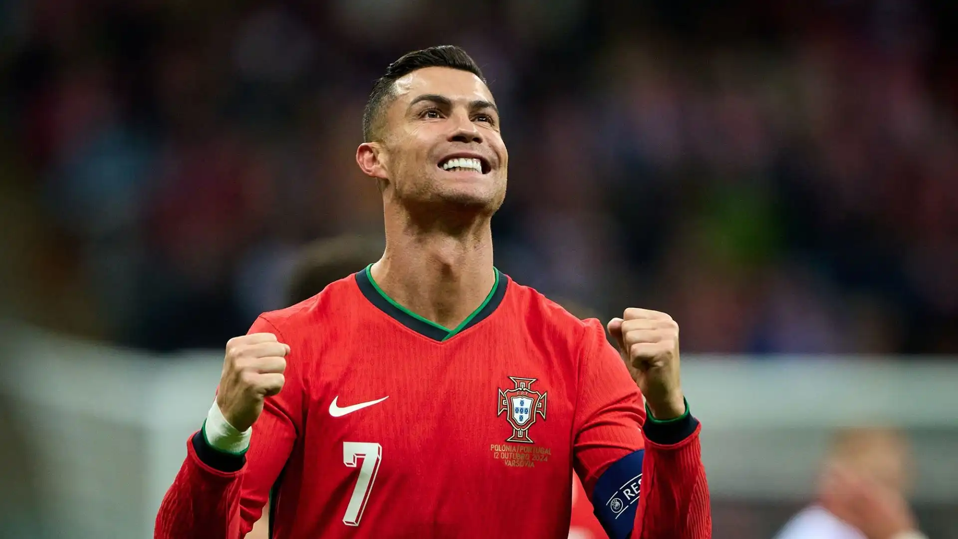 Ronaldo, a margine della partita di Nations League tra Polonia e Portogallo, ha commentato ironico la firma del portiere polacco con il Barcellona