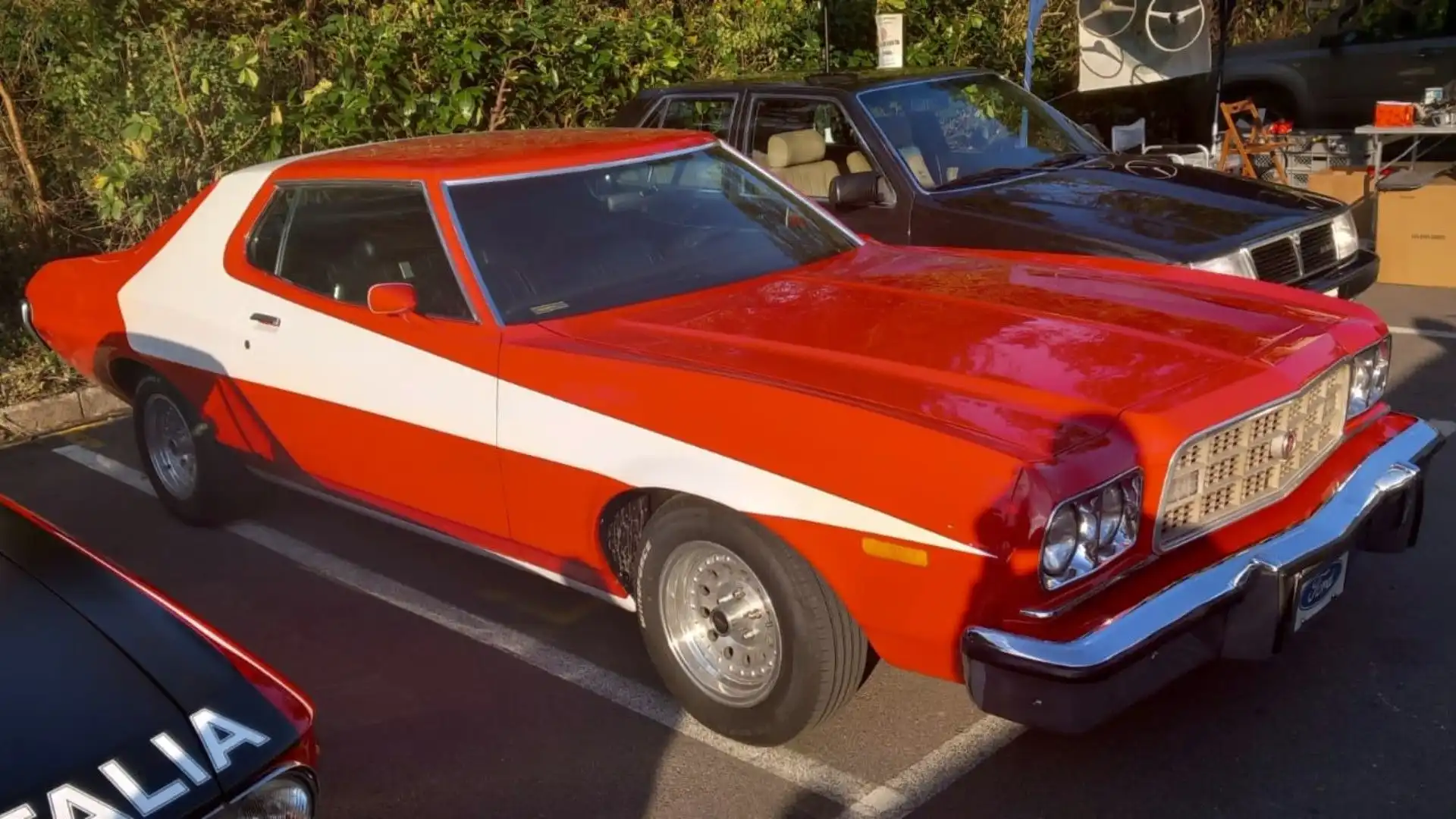 Un'auto che ha fatto la storia: le foto della Gran Torino di Starsky & Hutch