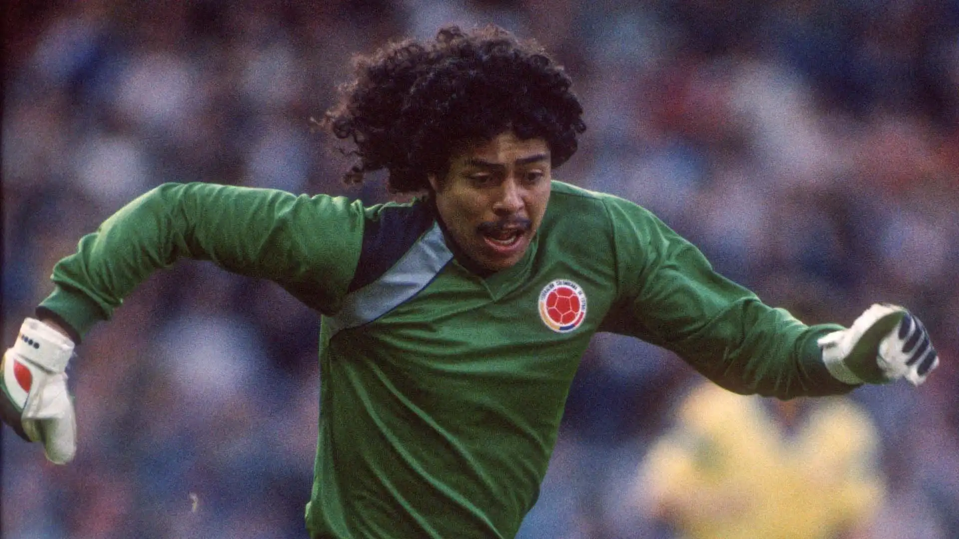 Impossibile non volere bene al grandissimo Rene Higuita