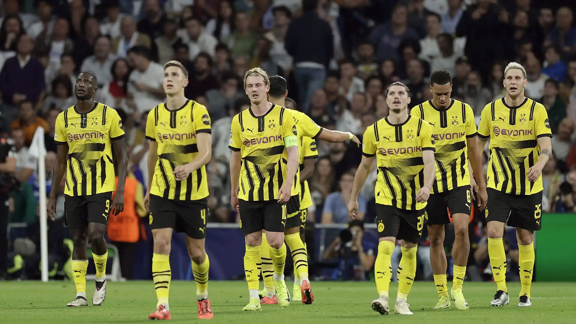 La Premier League fa la spesa al Borussia Dortmund: nuovo costoso obiettivo. Foto