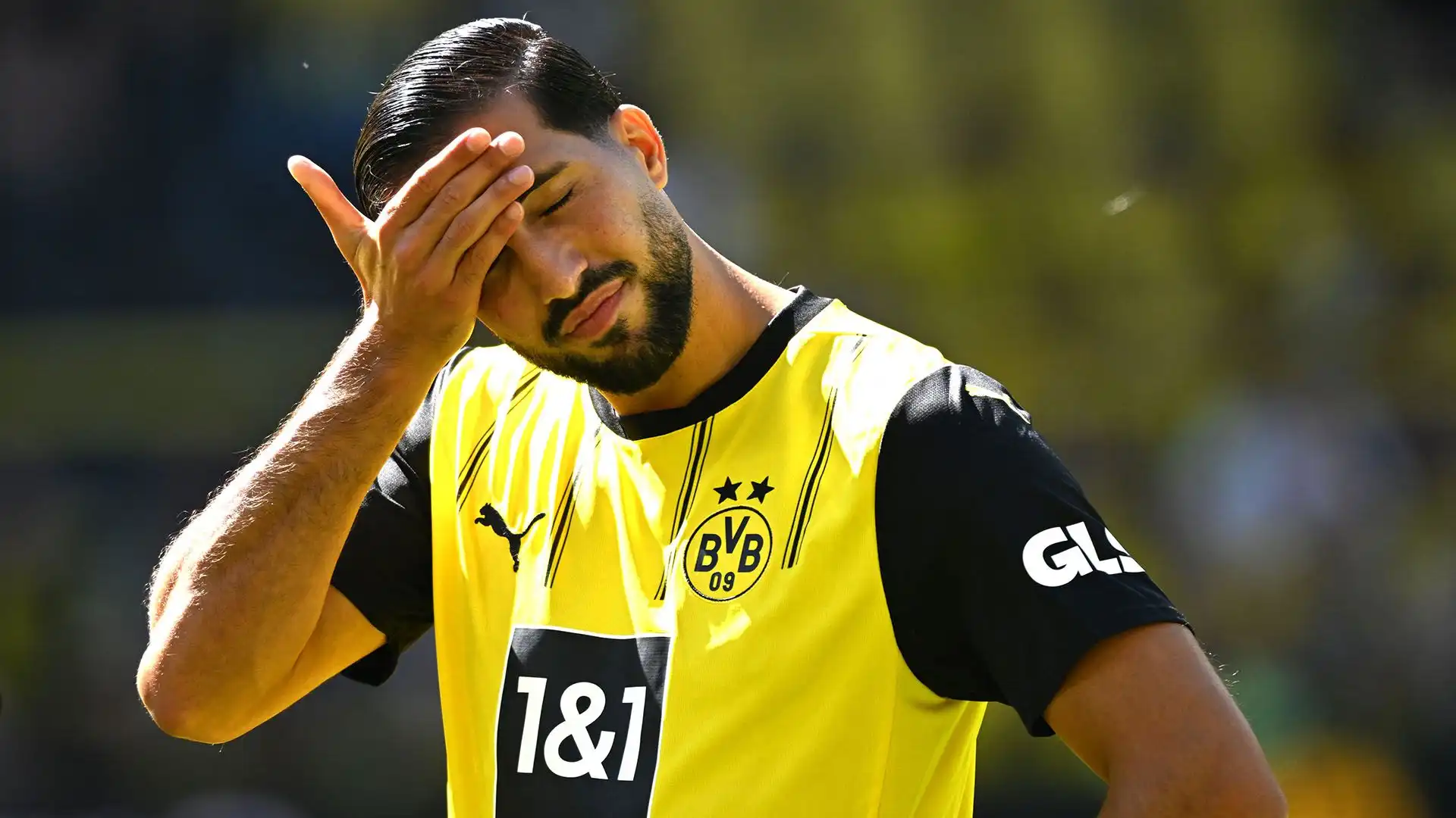 Emre Can in difficoltà, critiche feroci da due ex campioni. Foto