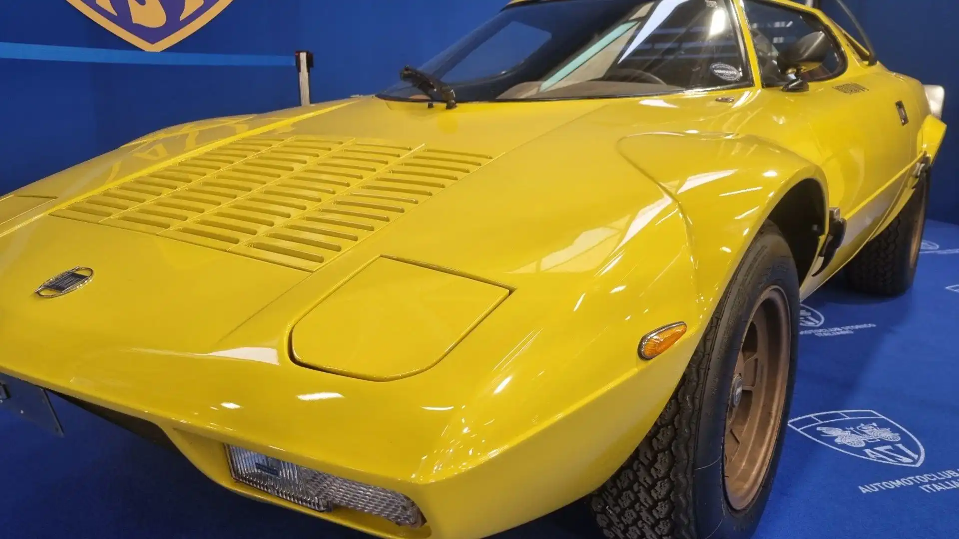 Nel 1971 il prototipo della Lancia Stratos HF venne presentato al Salone di Torino