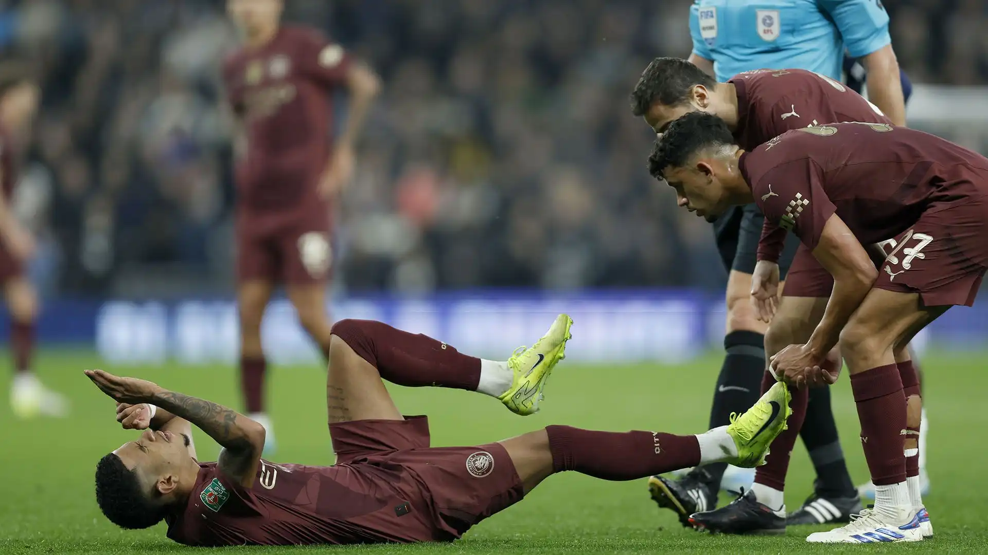 Il brasiliano è scoppiato in lacrime e non ha potuto continuare la partita