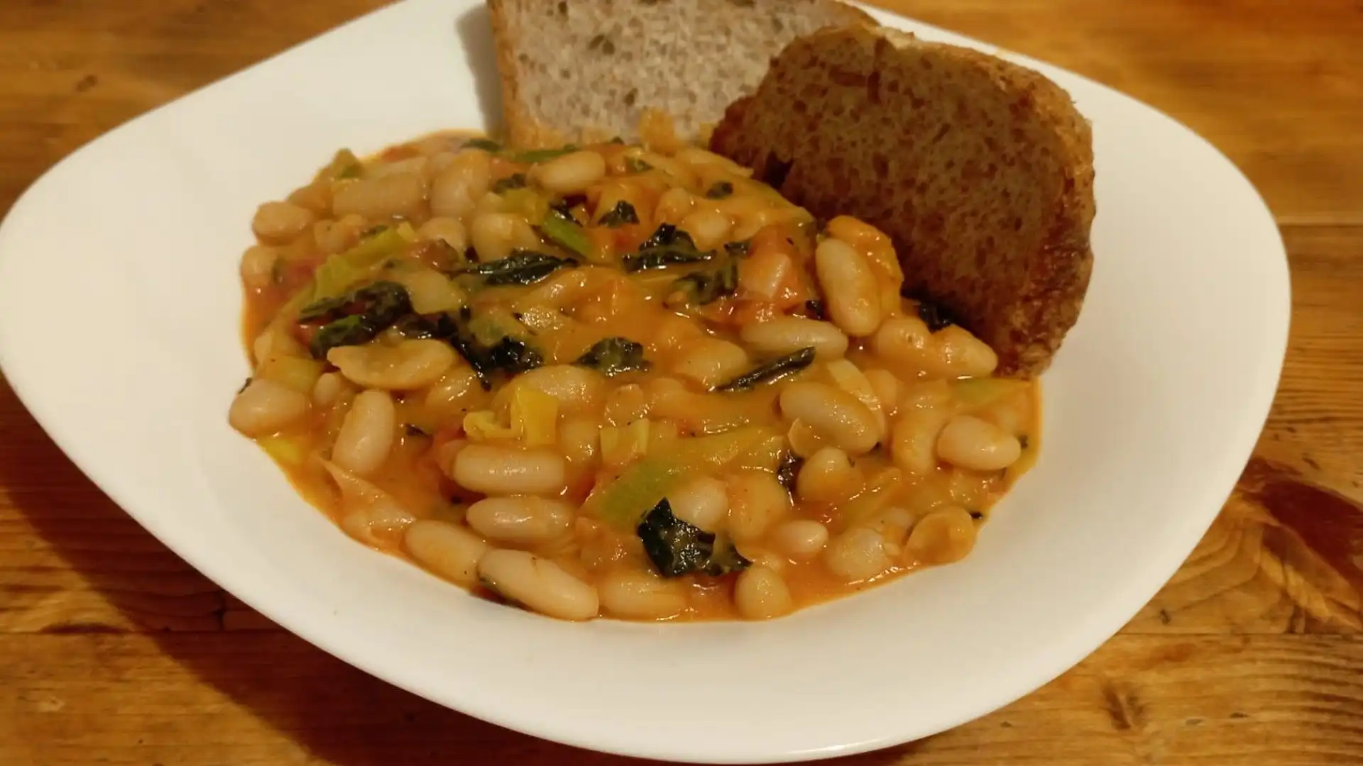 Fagioli del cavolo: non è uno scherzo, è una ricetta ed è anche buonissima! Foto