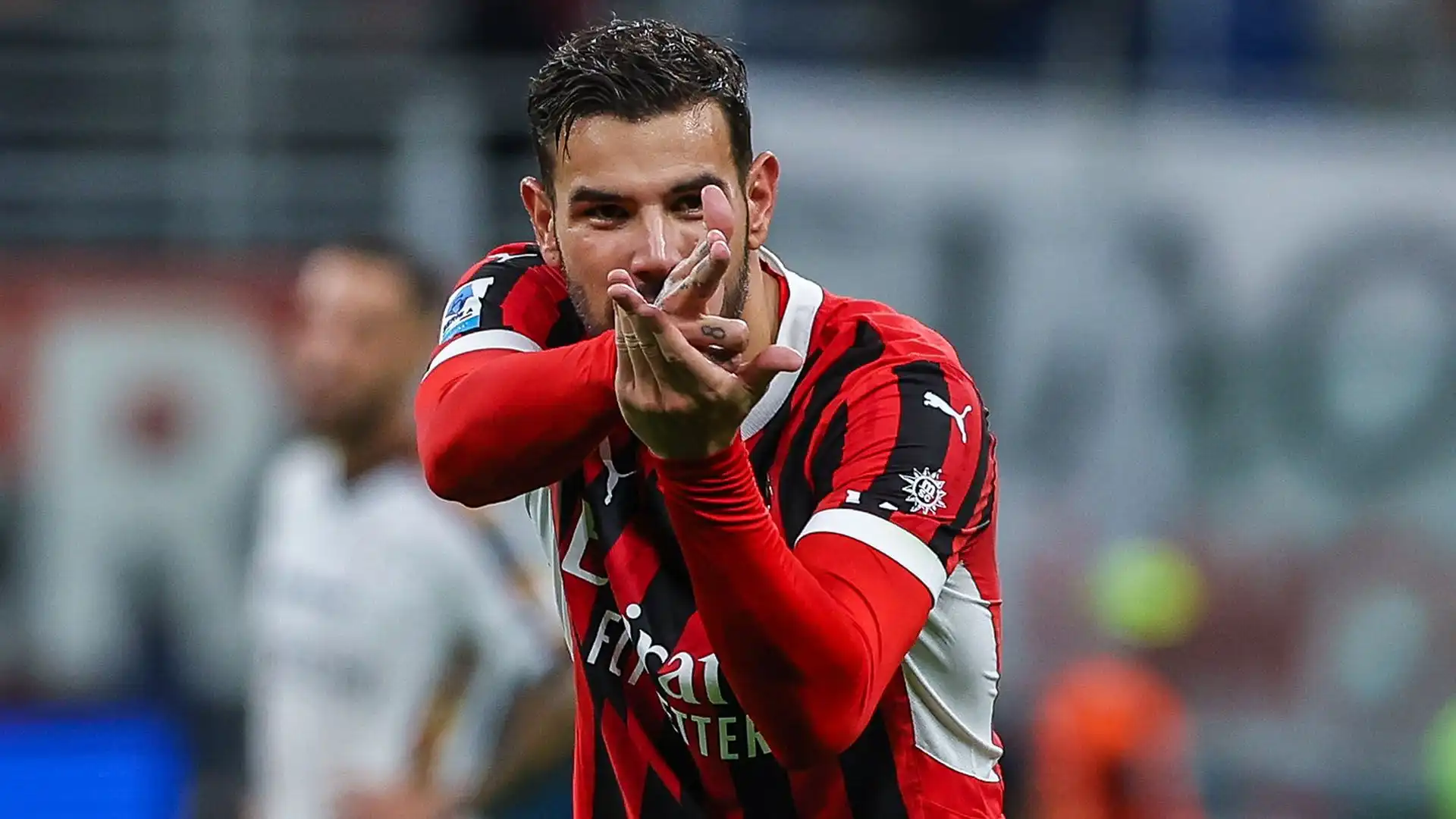 Sempre da Milano potrebbe arrivare anche Theo Hernandez