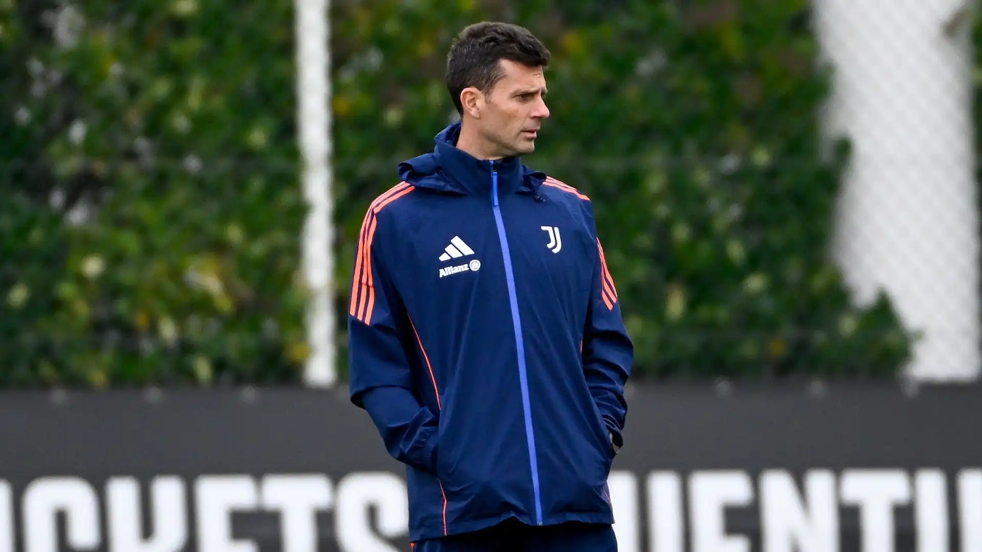 Thiago Motta accoglierebbe ben volentieri un rinforzo per il reparto offensivo