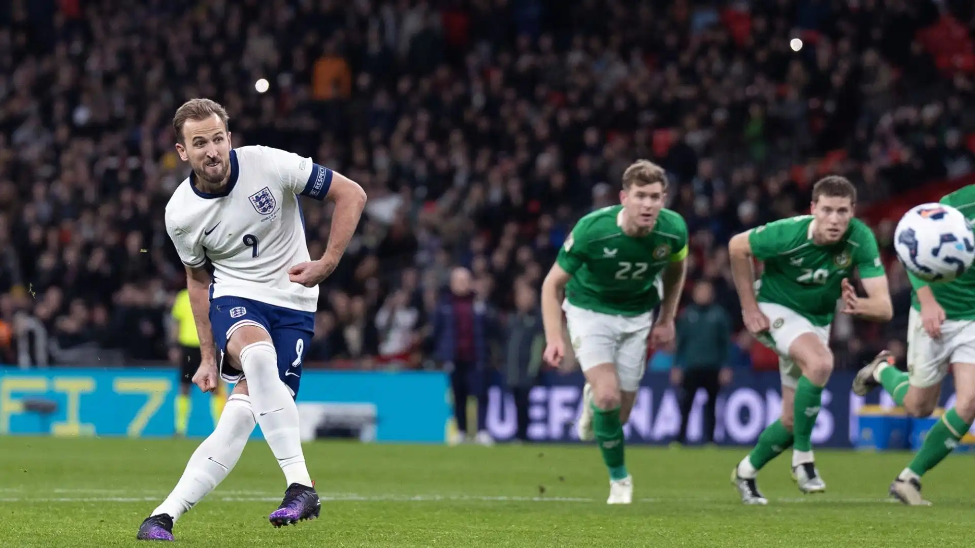 Kane dopo l'esclusione contro la Grecia è comunque partito titolare nella partita contro l'Irlanda, e ha segnato un gol