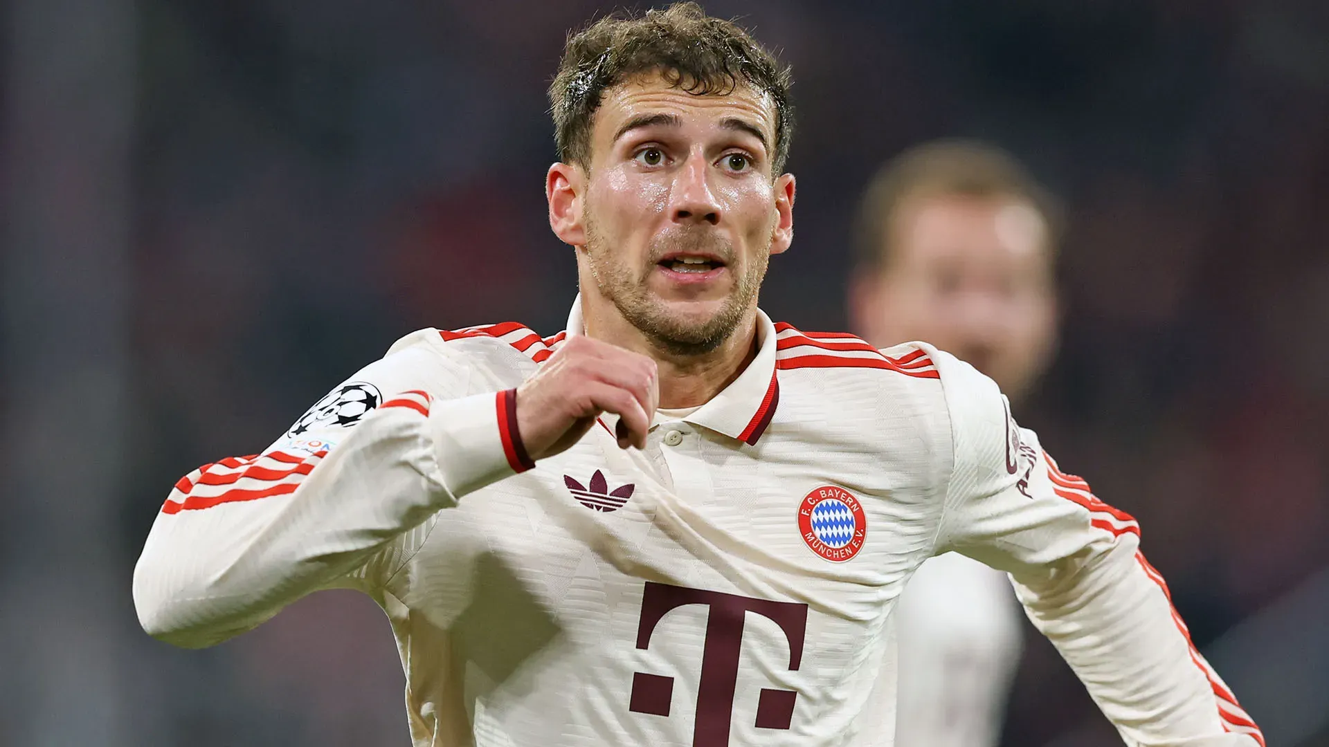 Addirittura in estate il club gli ha comunicato che non avrebbe giocato molto ma Goretzka è rimasto ugualmente