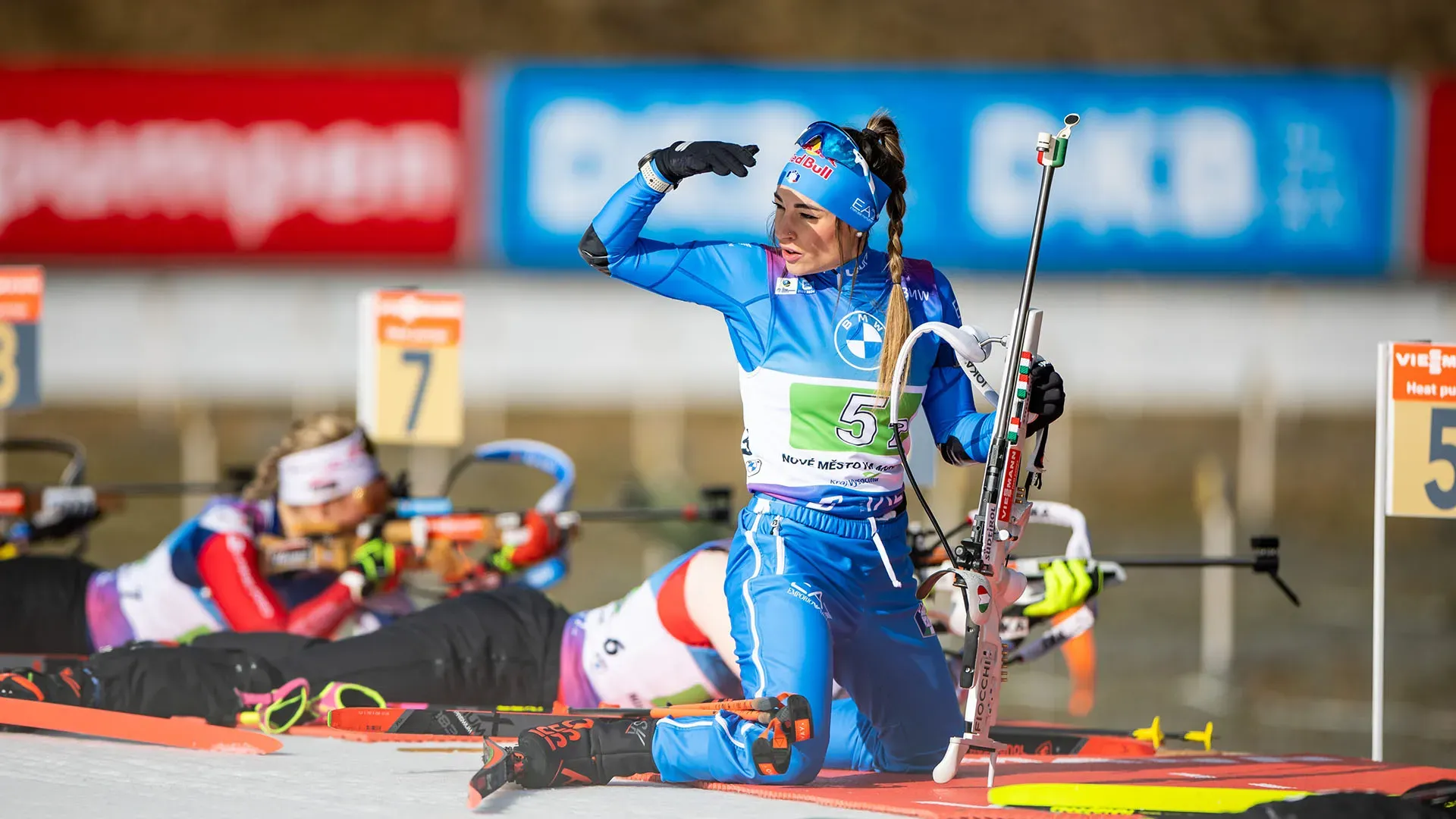 Vanta due Coppe del Mondo di biathlon, e altre 4 Coppe del mondo nelle varie discipline