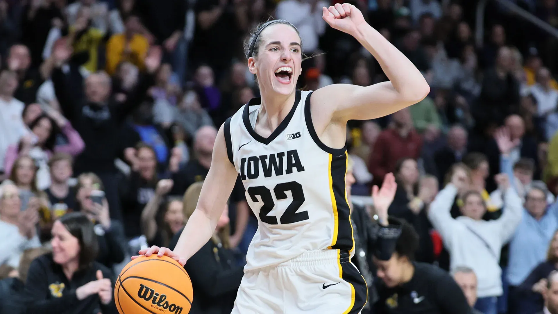 10 Caitlin Clark: la stella della WNBA ha uno stipendio di 100mila dollari all'anno, ma soprattutto sponsorizzazioni fino a 11 milioni