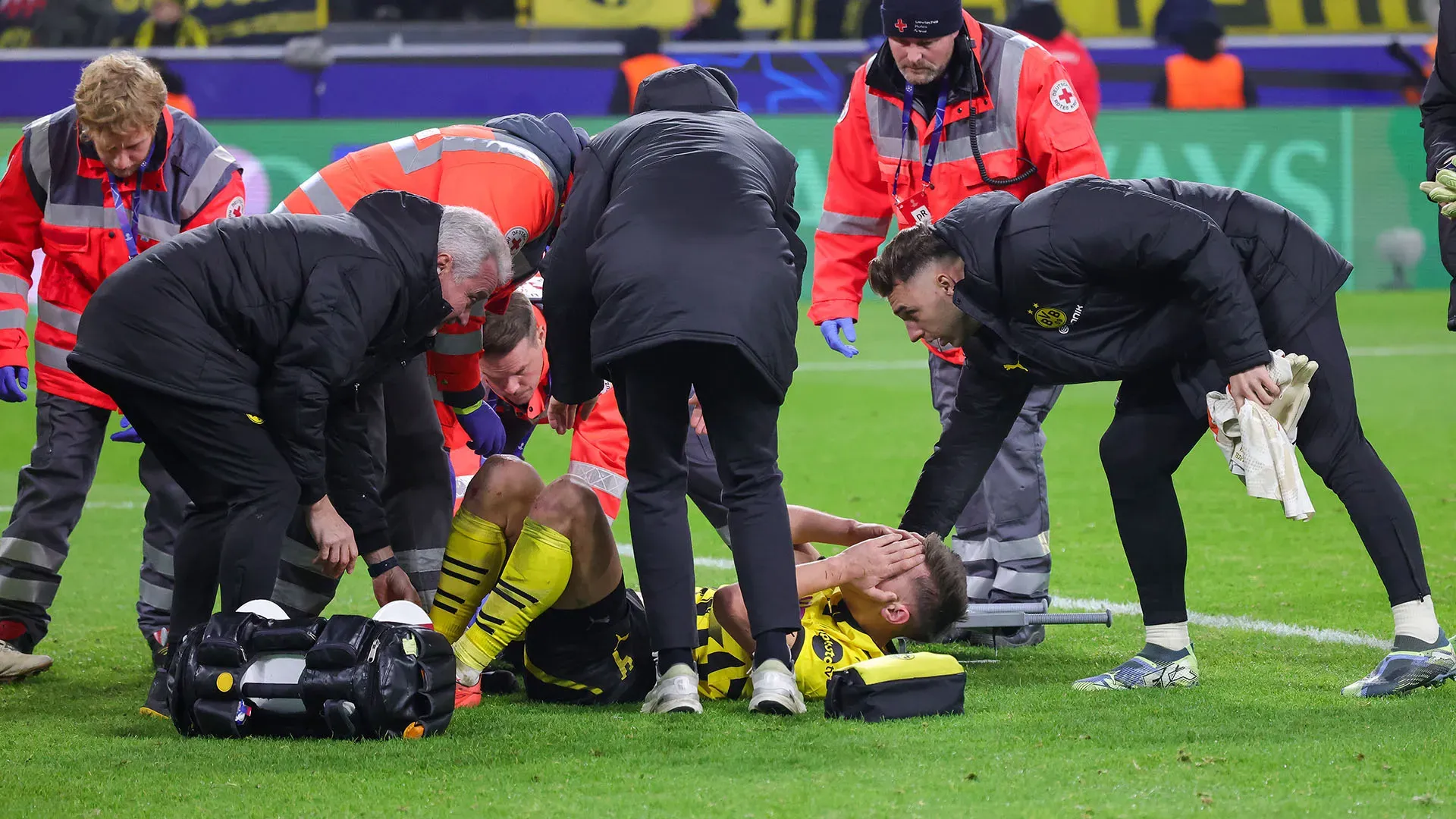 In conferenza stampa il tecnico del BVB Nuri Sahin non ha nascosto la sua apprensione