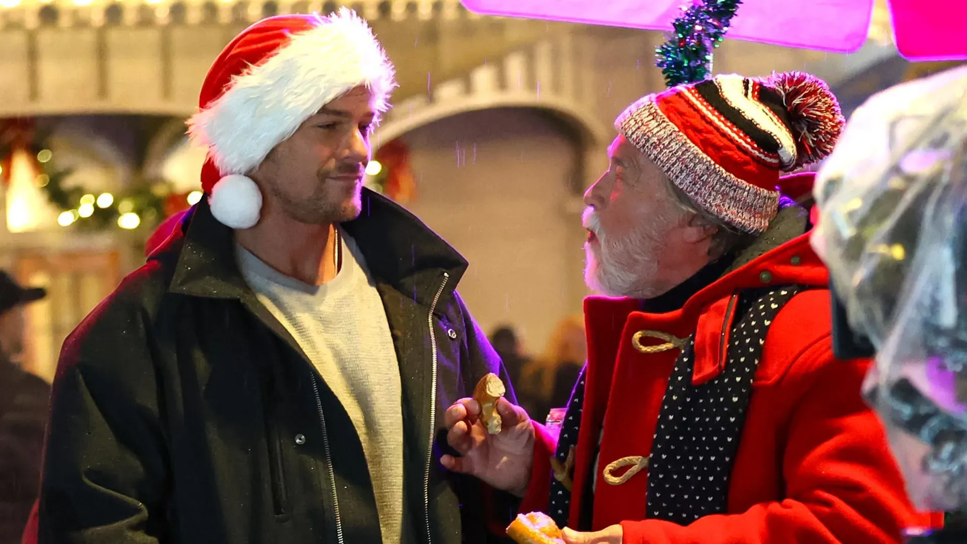 Così è apparso sul set del film 'L'uomo con la borsa'