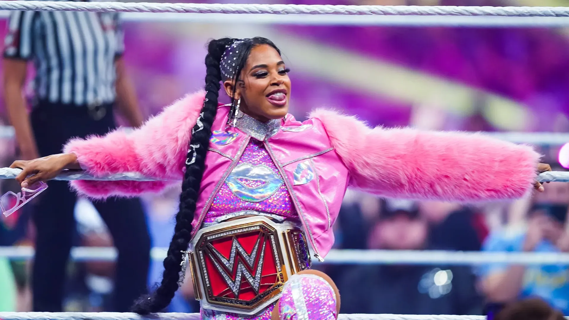 Bianca Belair: la superstar sotto contratto con la WWE incassa 1 milione di dollari l'anno