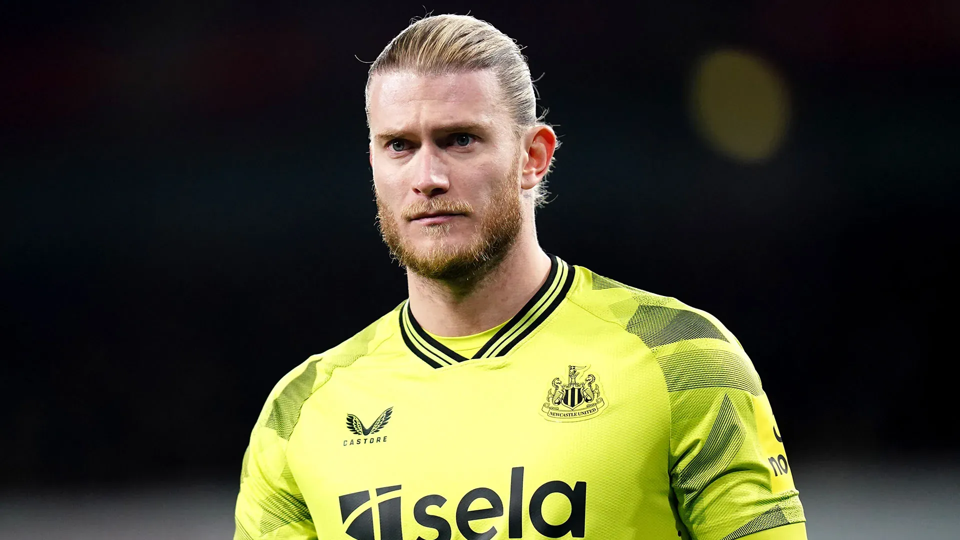 Il sostituto potrebbe proprio essere Karius, che arriverebbe a parametro zero nel club che attualmente partecipa alla 2. Bundesliga