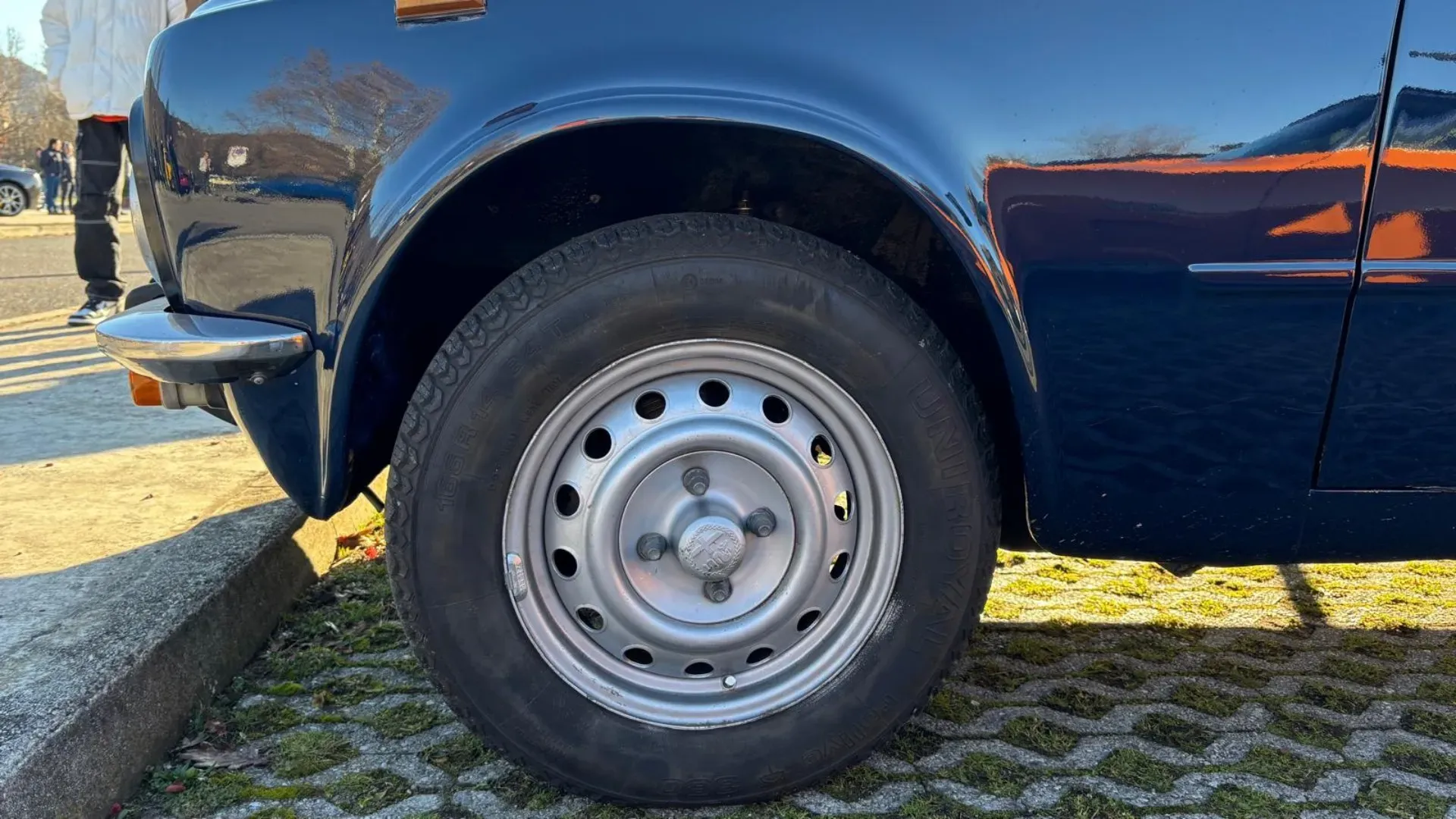 La vettura era in grado di raggiungere una velocità massima di circa 170 km/h