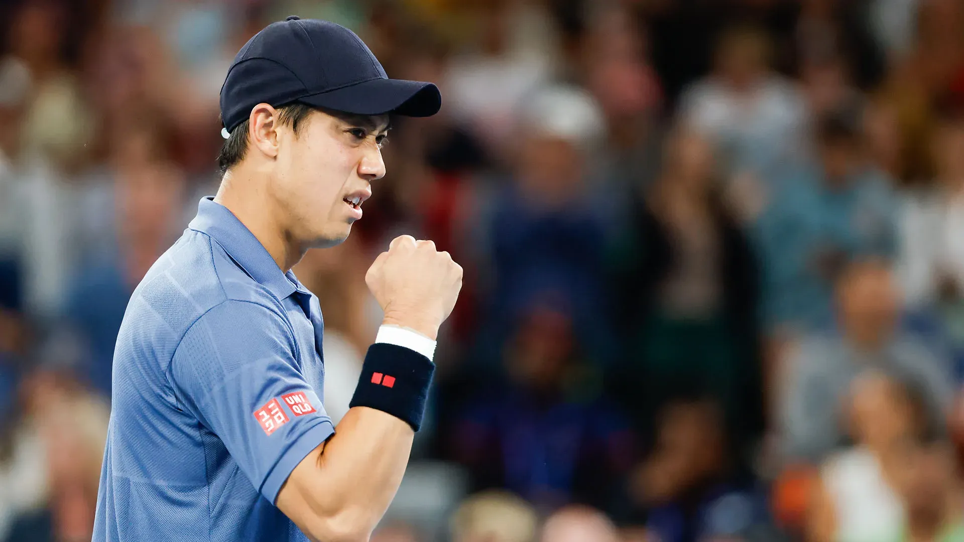 Il tennista giapponese è stato protagonista di una grande rimonta agli Australian Open, vincendo al quinto set contro il brasiliano Thiago Monteiro