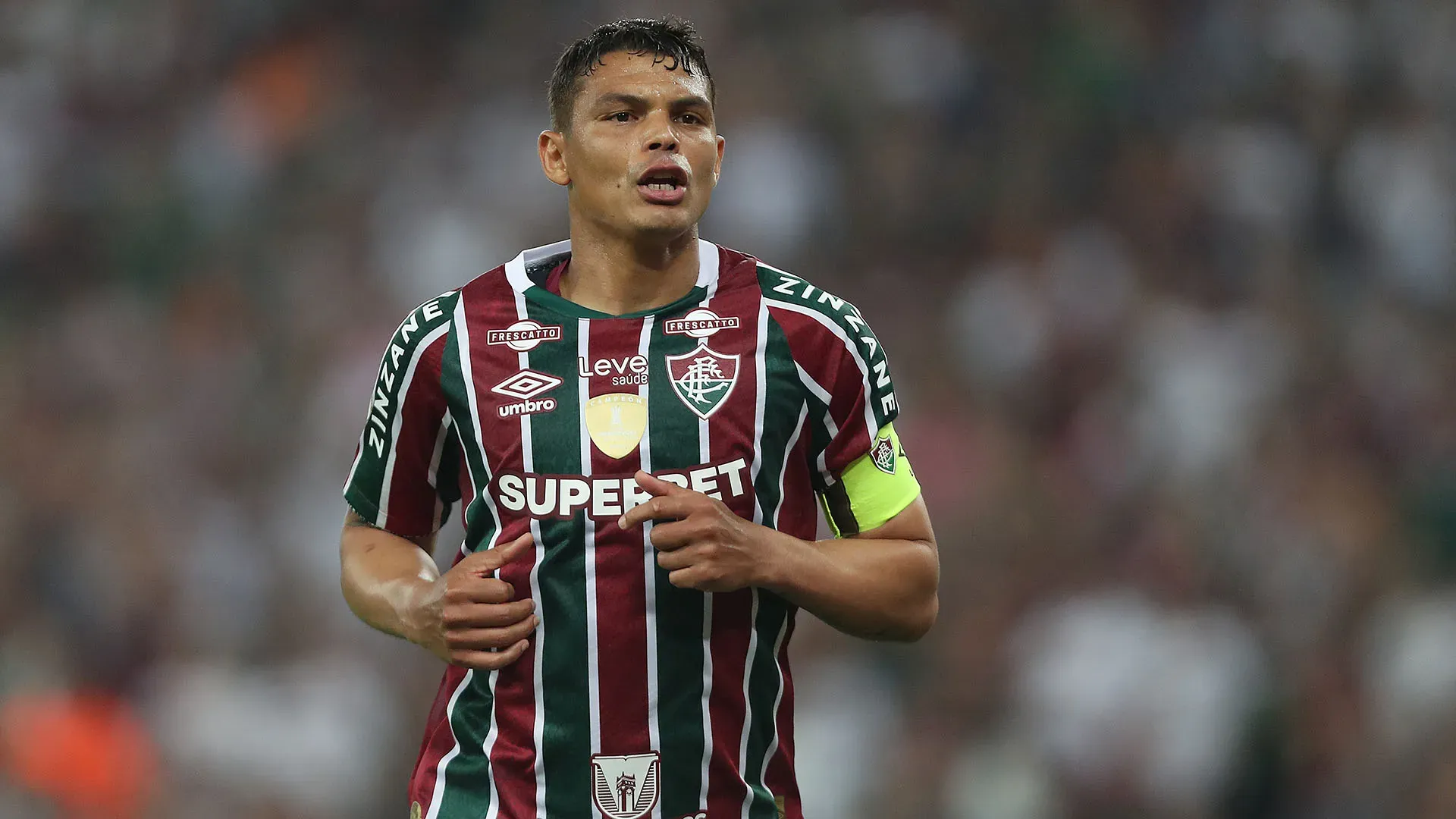 6- A 40 anni Thiago Silva non ha ancora intenzione di smettere