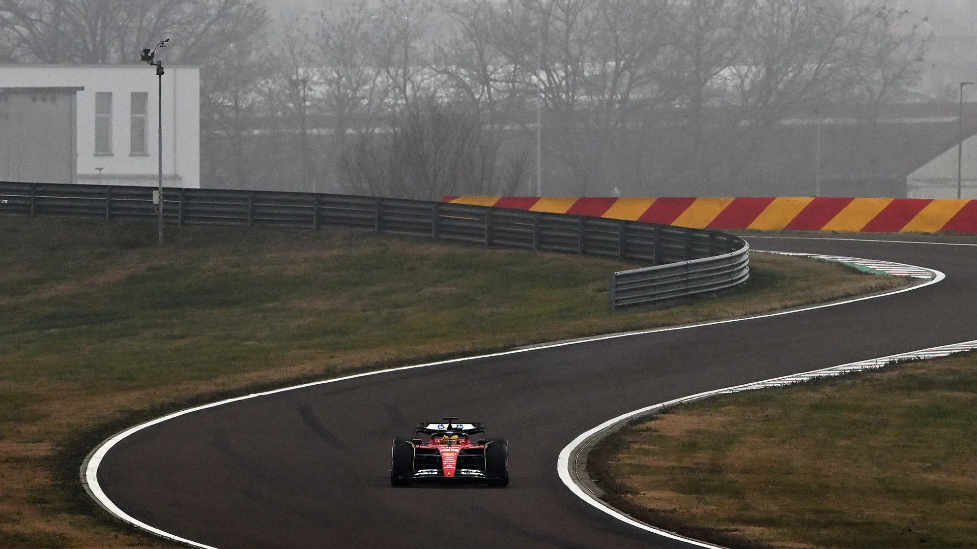 Tantissimi tifosi hanno seguito il debutto di Hamilton sulla Ferrari