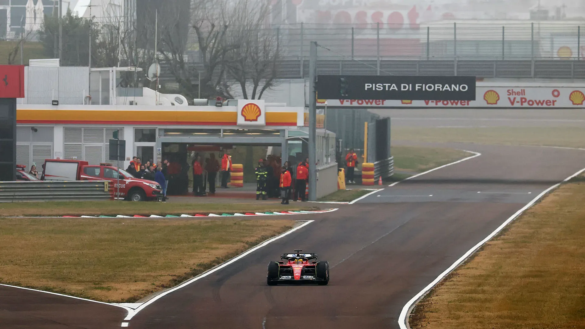 Presenti sulla pista di Fiorano anche i genitori, papà Anthony e mamma Carmen