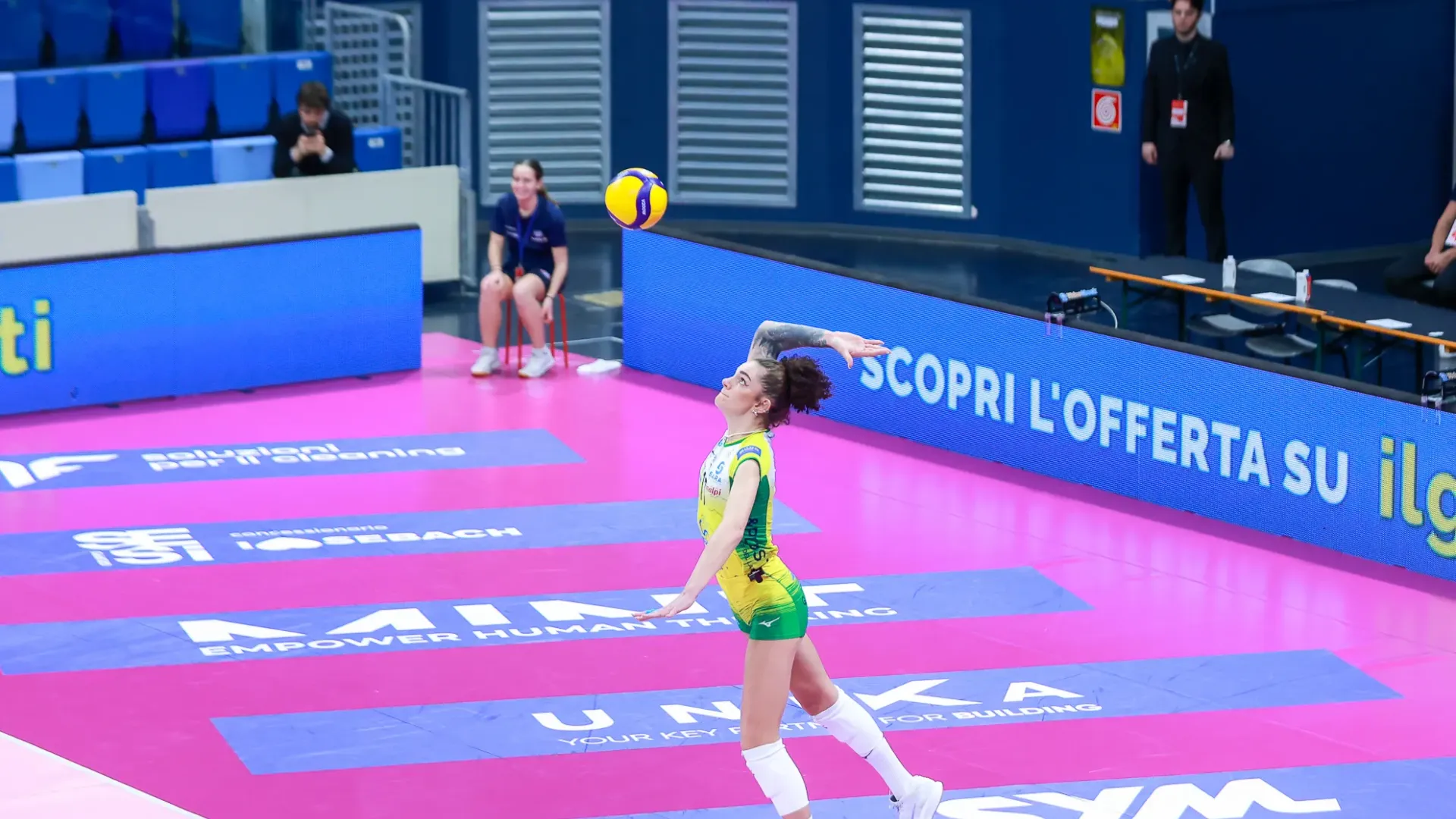 MVP il libero francese Gelin, autrice di una gara solida in ricezione e in difesa, quattro le giocatrici in doppia cifra: Egonu (24 punti e top scorer del match), Cazaute (19), Sylla (11) e Heyrman (11).