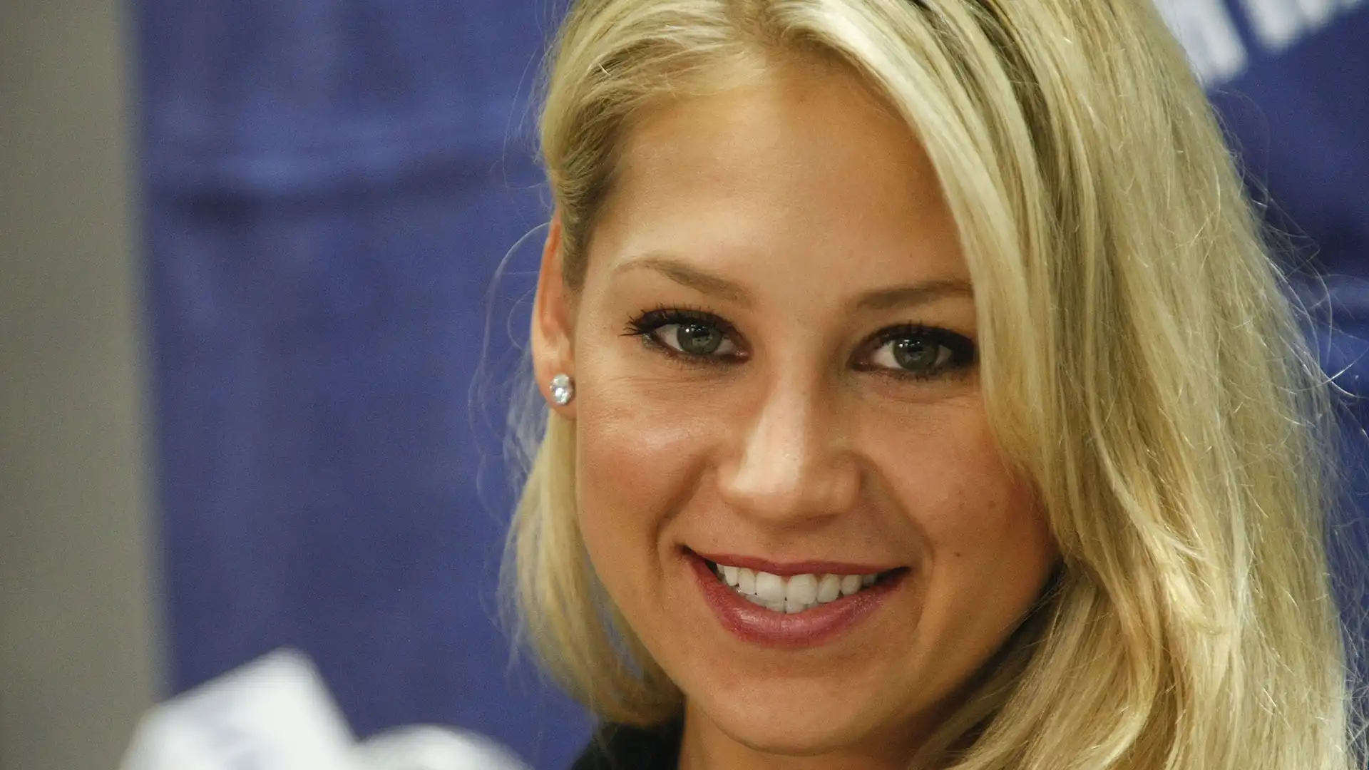 Anna Kournikova: patrimonio netto 60 milioni di dollari. Ottima doppista, ha accumulato la sua fortuna soprattutto fuori dal campo grazie a sponsorizzazioni e pubblicità