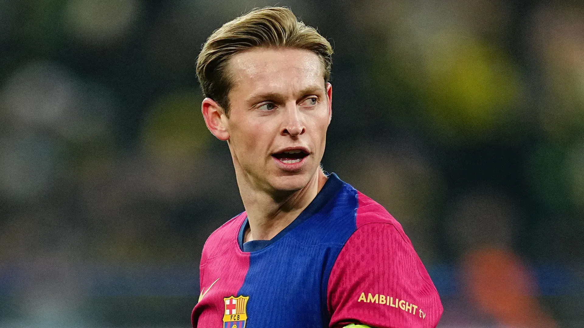 Nel caso Virgil van Dijk lasciasse, il Liverpool avrebbe bisogno di un novo difensore. Al momento però l'obiettivo principale è un centrocampista: Frenkie de Jong