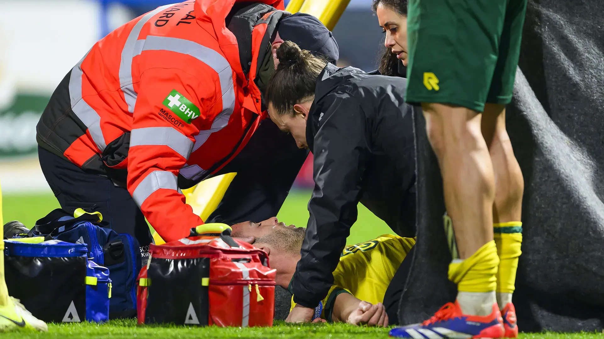 Ivo Pinto è stato soccorso dal personale medico del Fortuna Sittard