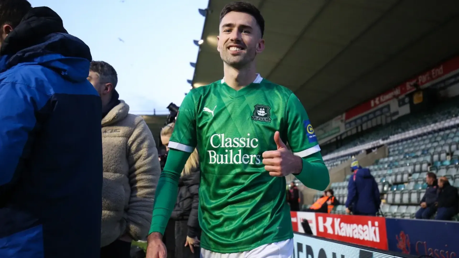 Il Plymouth Argyle si è imposto grazie al rigore di Ryan Hardie