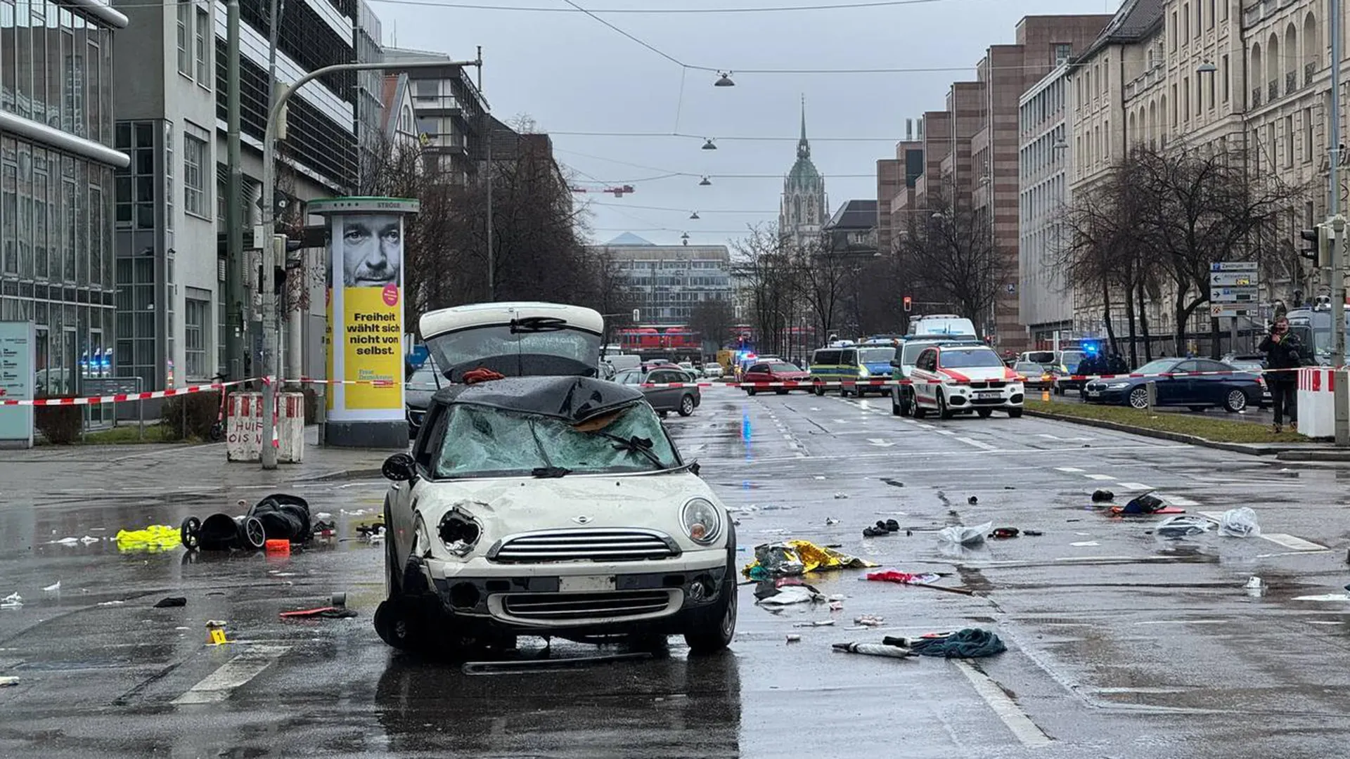 Auto sulla folla a Monaco, comunicato del Bayern: "Siamo sconvolti"