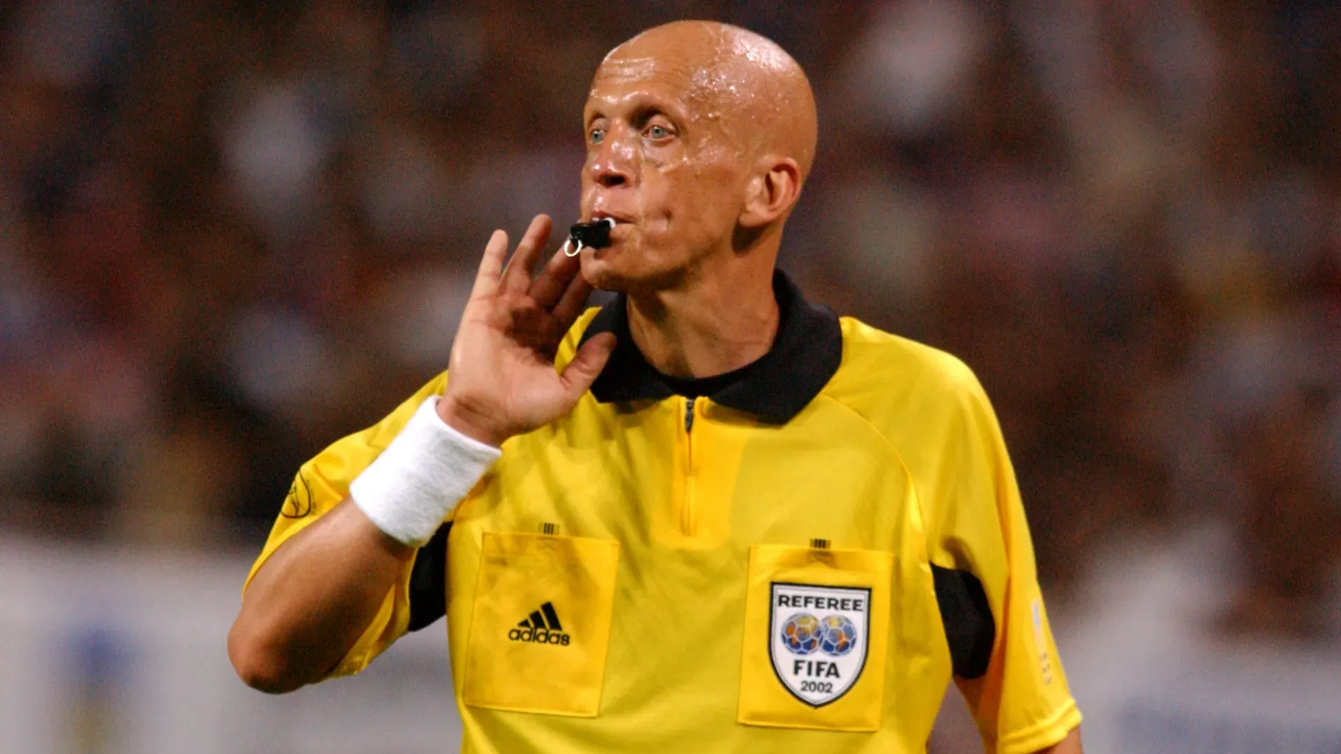 Ha arbitrato la finale del mondiale di calcio 2002, la finale di UEFA Champions League 1998-1999 e la finale della Coppa UEFA 2003-2004