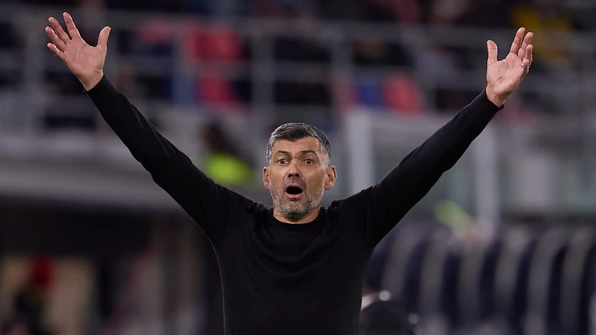 A Sérgio Conceição potrebbe non bastare la qualificazione in Champions League per restare: i rapporti con la dirigenza sembrano non essere idilliaci