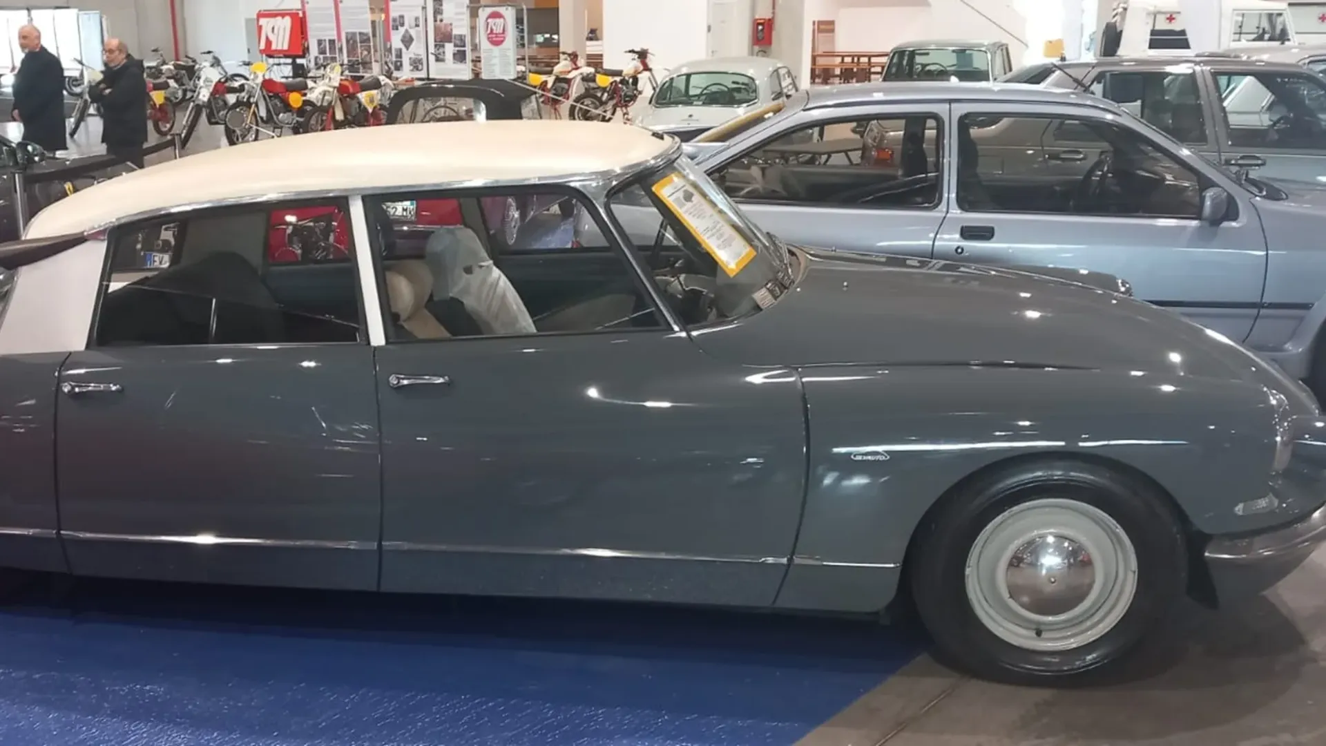 Esposti modelli iconici della storia dell'automobilismo