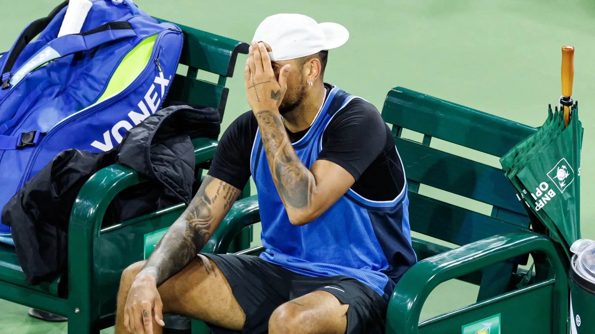 Kyrgios, nonostante l'infortunio accusato nei giorni scorsi, ha provato comunque a scendere in campo a Indian Wells