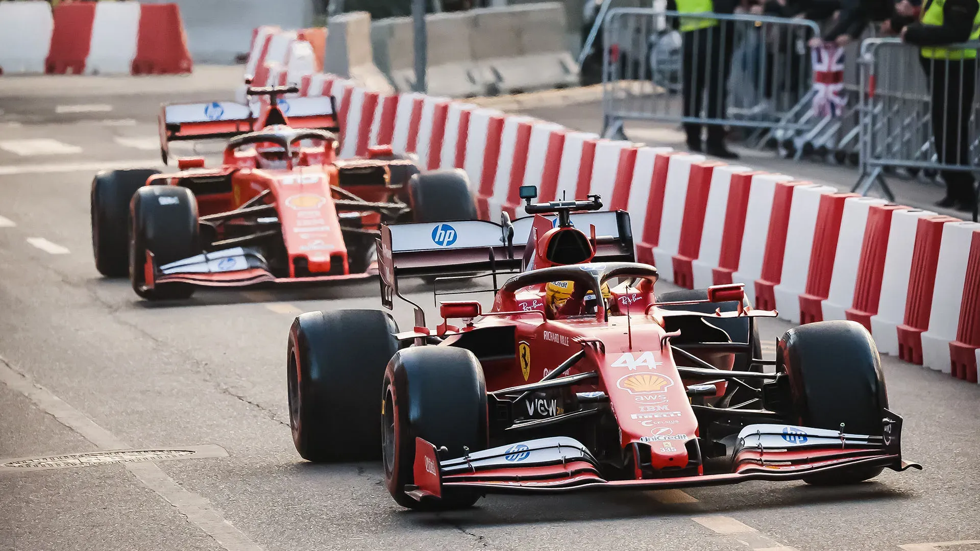 Lewis Hamilton ha detto addio alla Mercedes e ora spera in una grande chiusura della carriera alla Ferrari