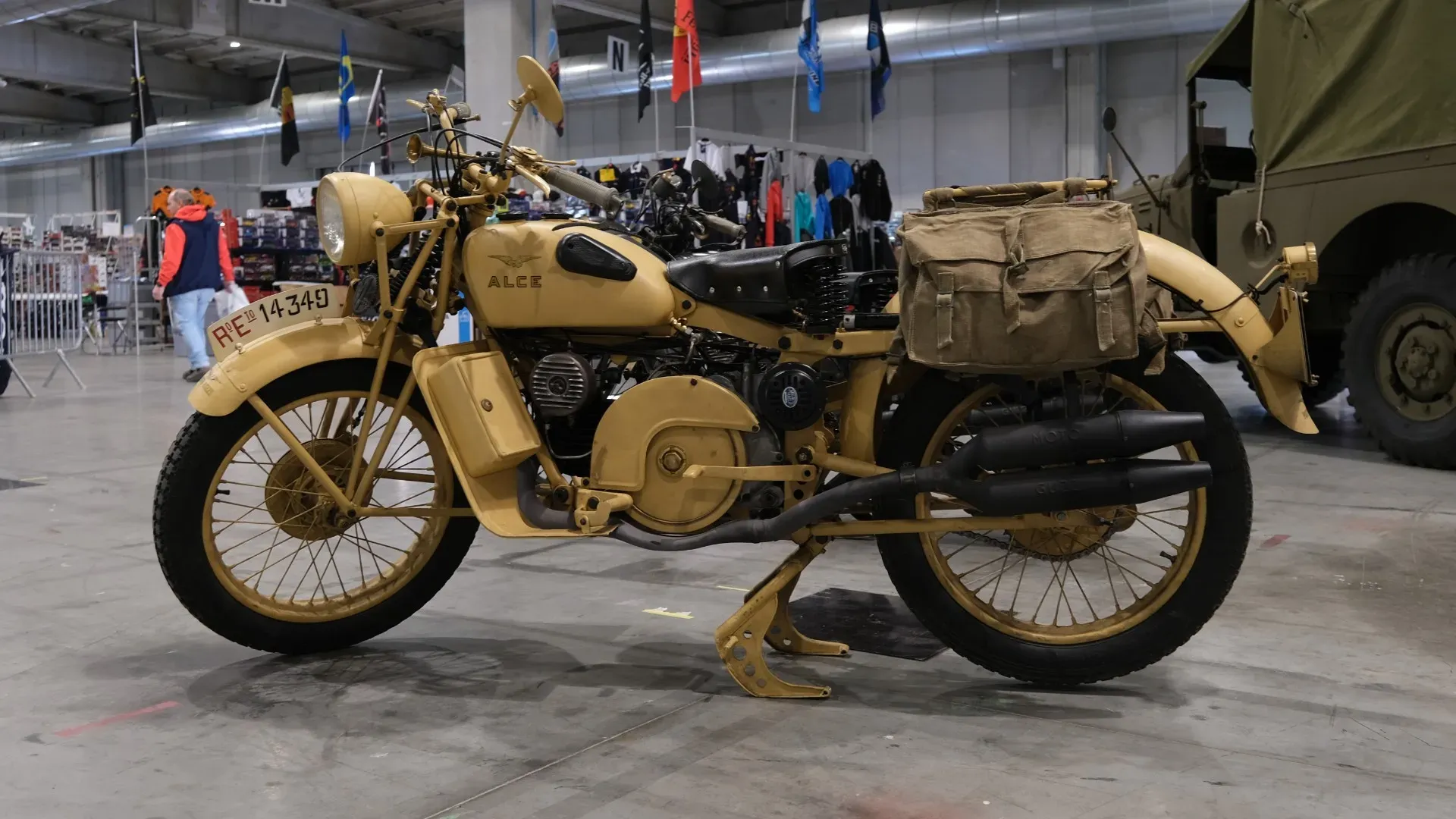 La Moto Guzzi Alce 500cc del 1941 è una motocicletta militare