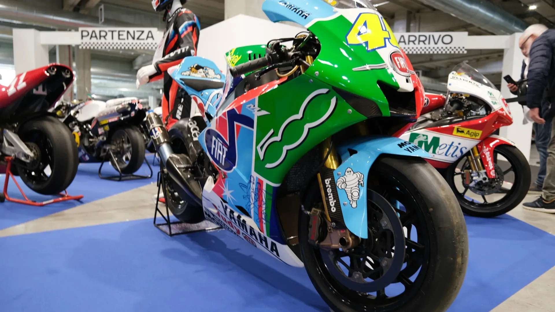 Lo fece dopo i tre che aveva portato a casa con Honda nella classe 500