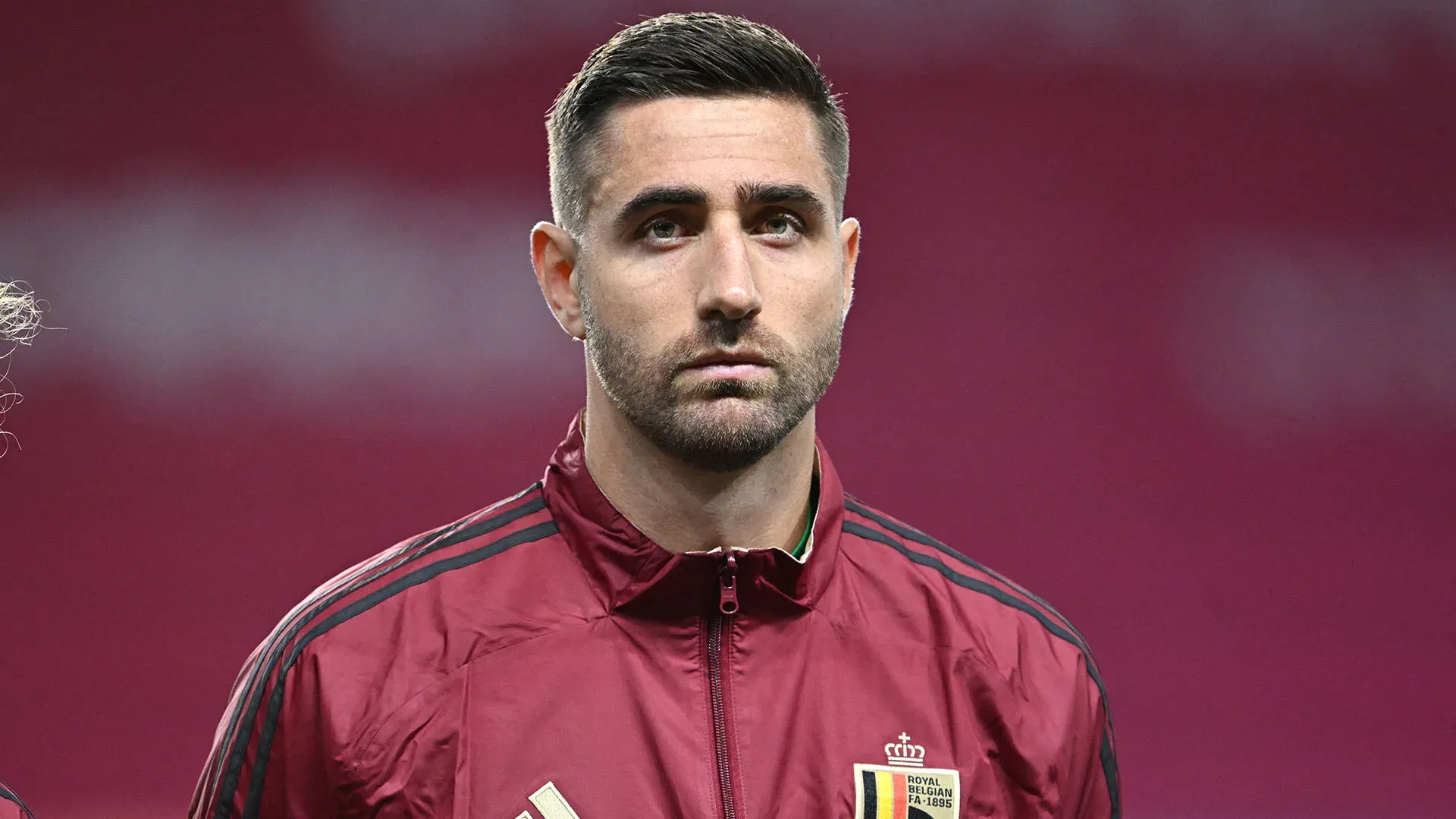 A MidMid ha spiegato: "Da oggi non sono più disponibile per la Nazionale. Mi sembra un po' strano che Courtois possa decidere da solo se vuole tornare"