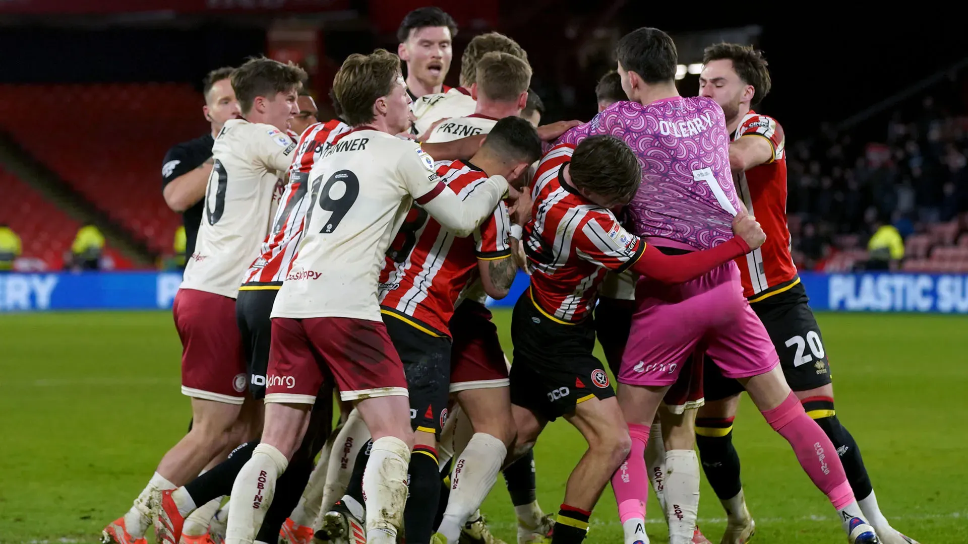 Lo Sheffield United resta al comando della classifica, mentre il Bristol City è settimo